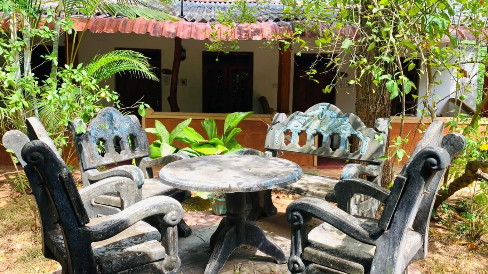 Property building in Sisira Natural Lodge - Sigiriya