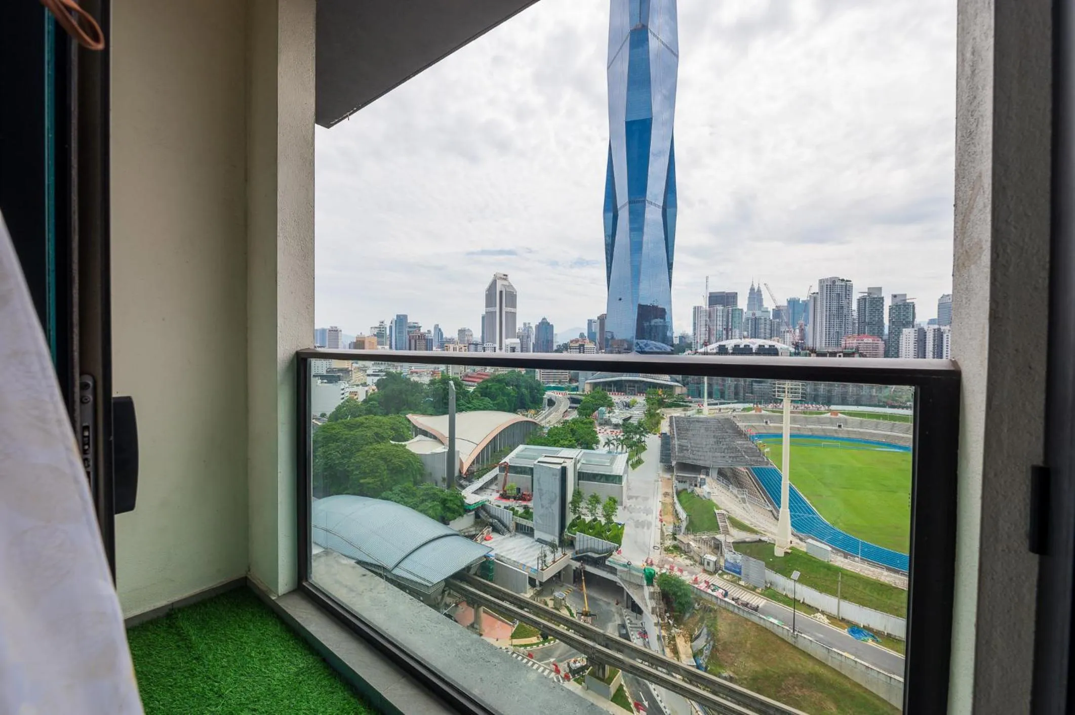Balcony/Terrace in Opus Residences by Centurypro