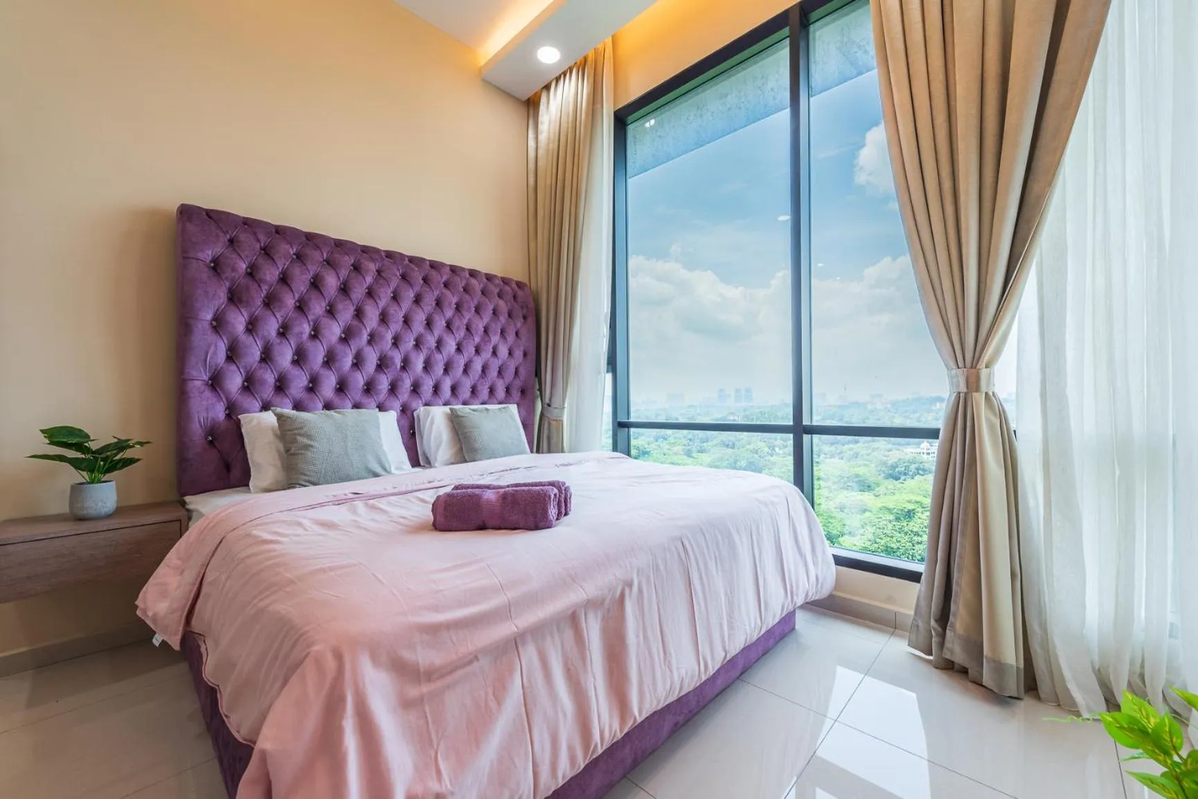 Bedroom in Opus Residences by Centurypro
