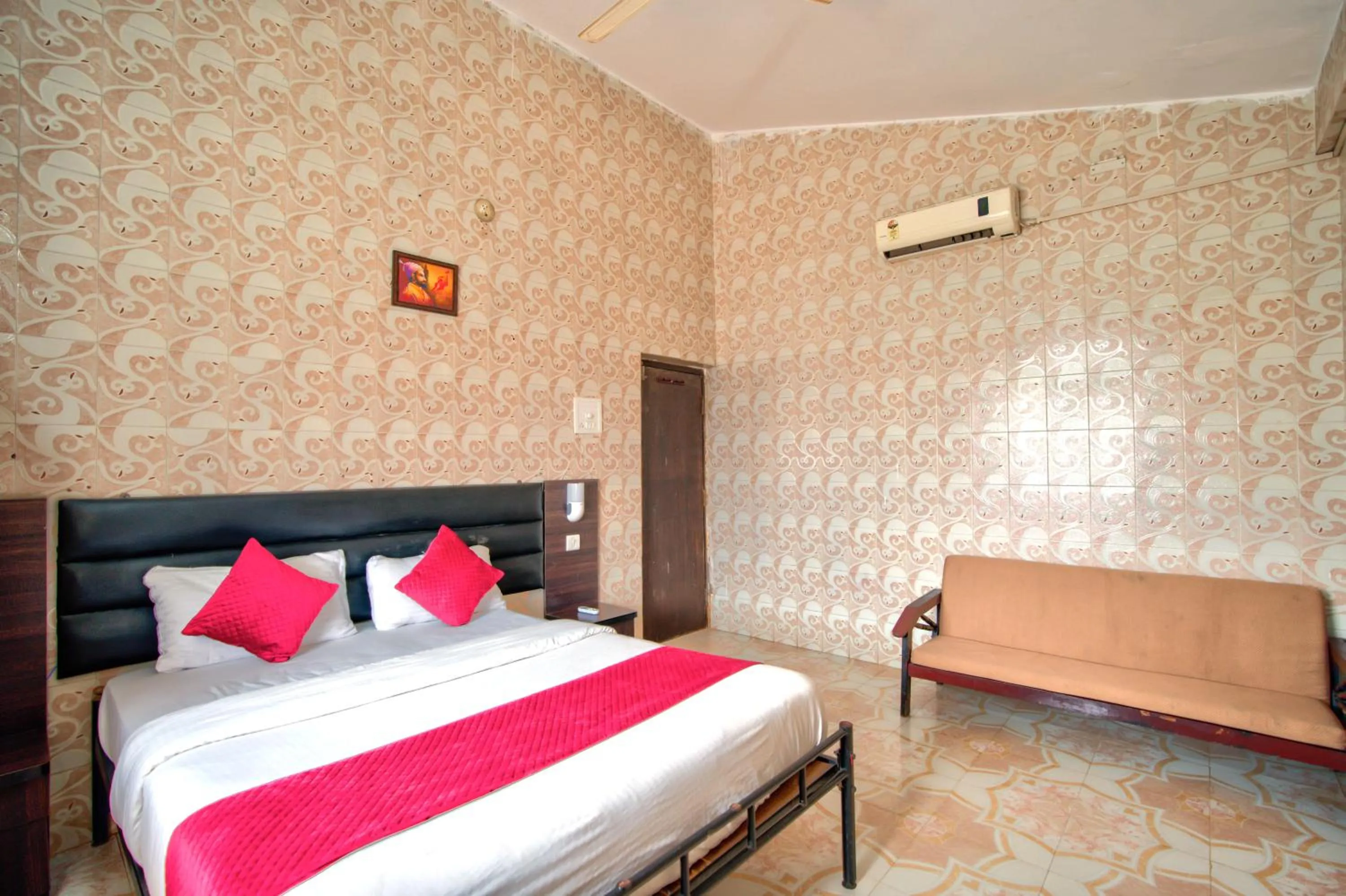 Bedroom in Swizel Nook Stay