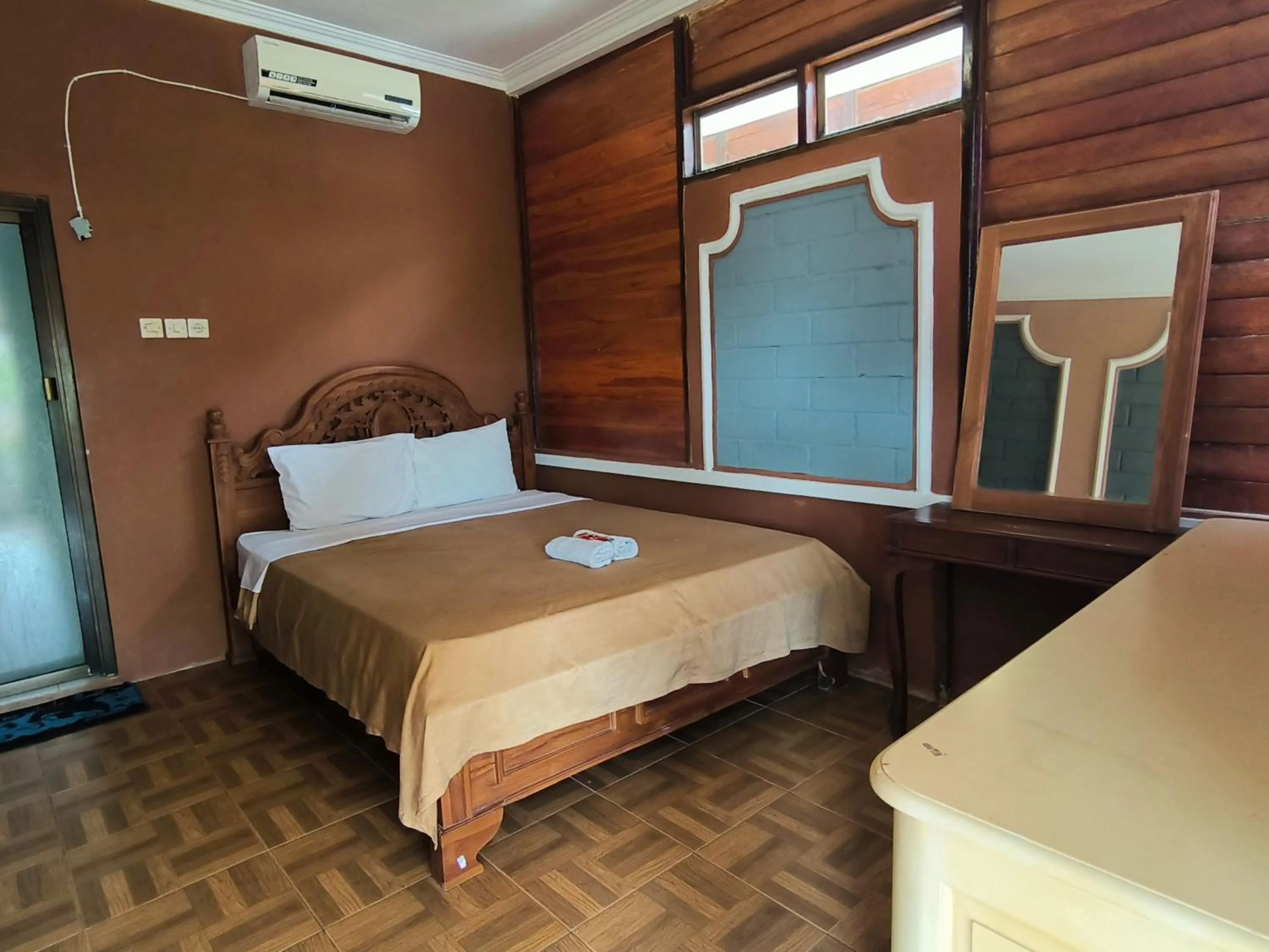 Bed in Sunrise Sea Hill Cottages