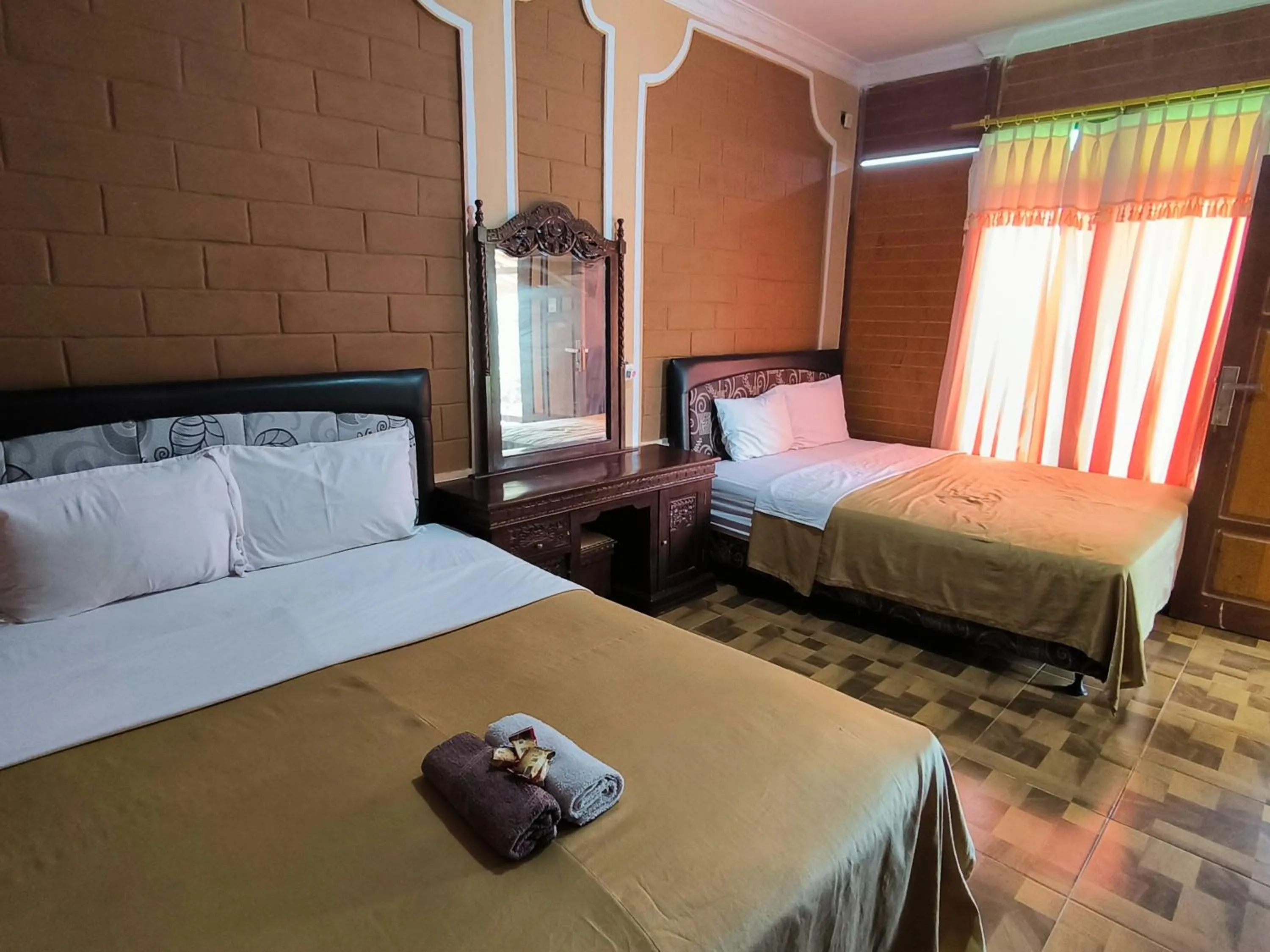 Bed in Sunrise Sea Hill Cottages