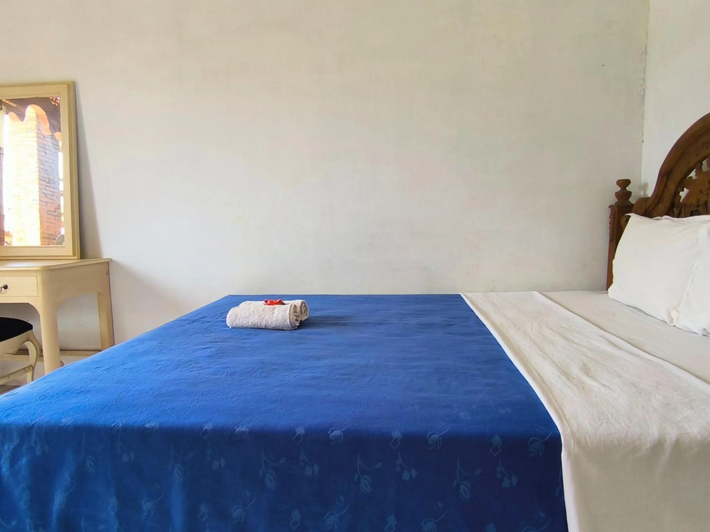 Bed in Sunrise Sea Hill Cottages