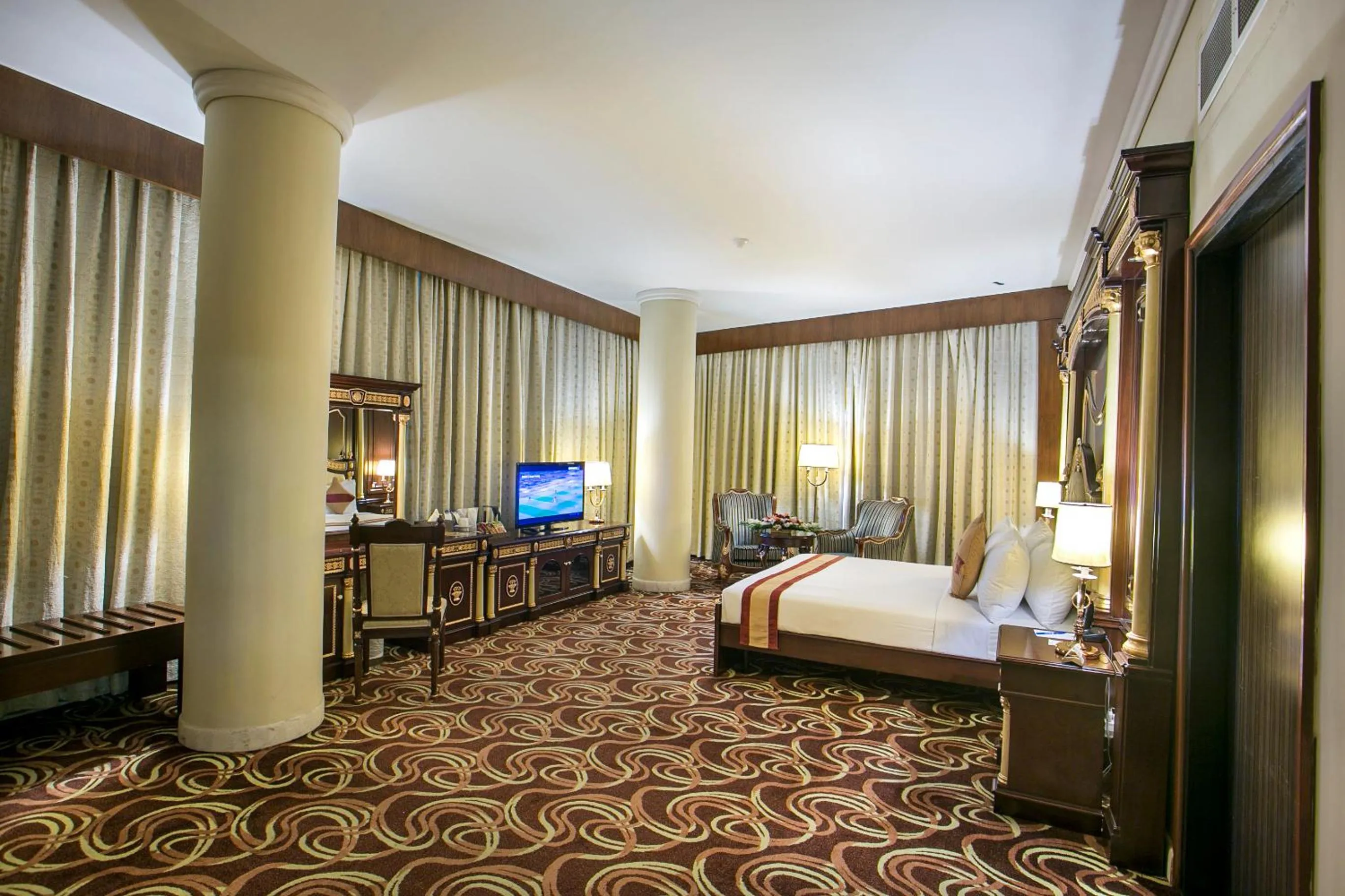 Photo of the whole room, Bed in Rose View Hotel