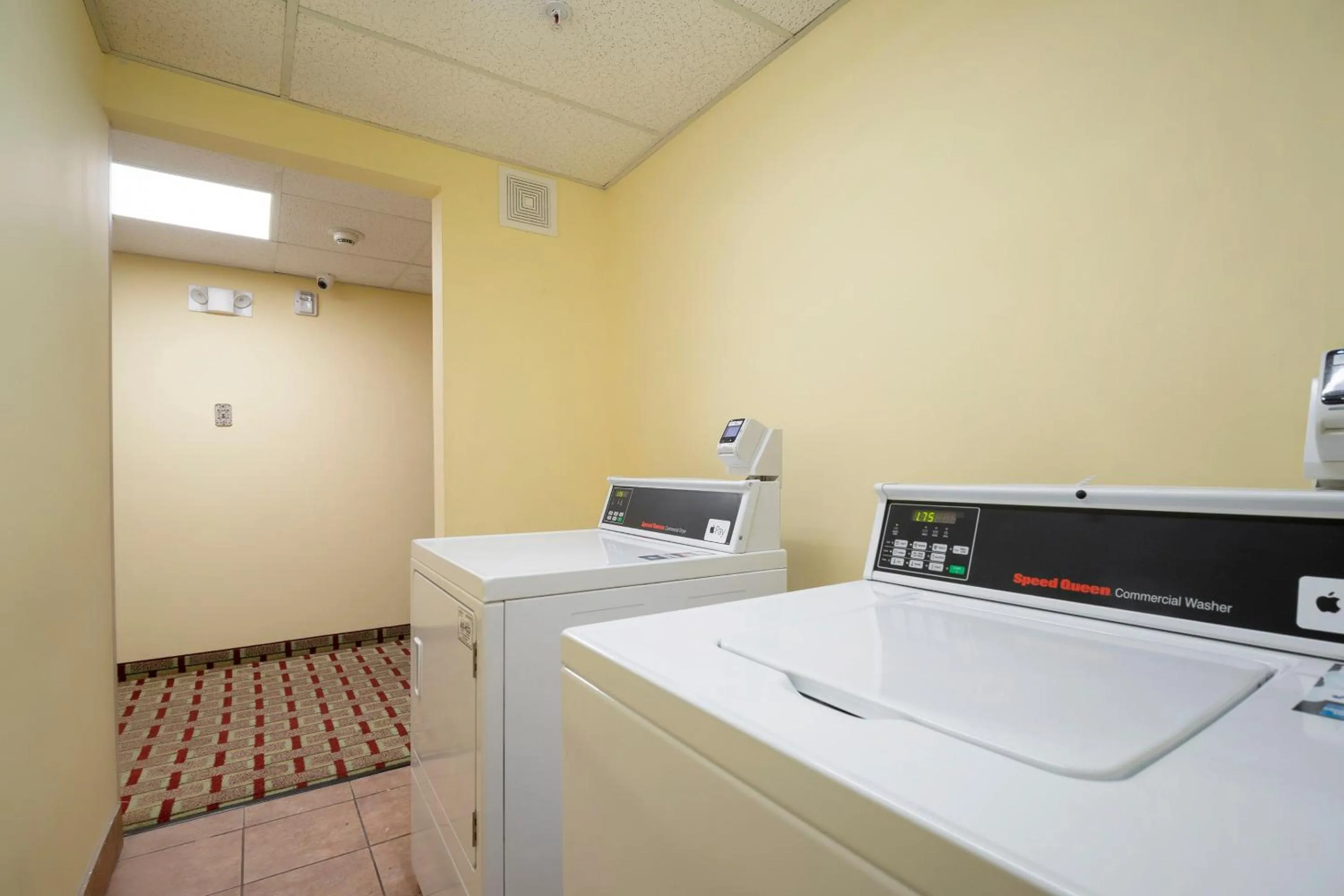 Other in OYO Townhouse Houston Airport North