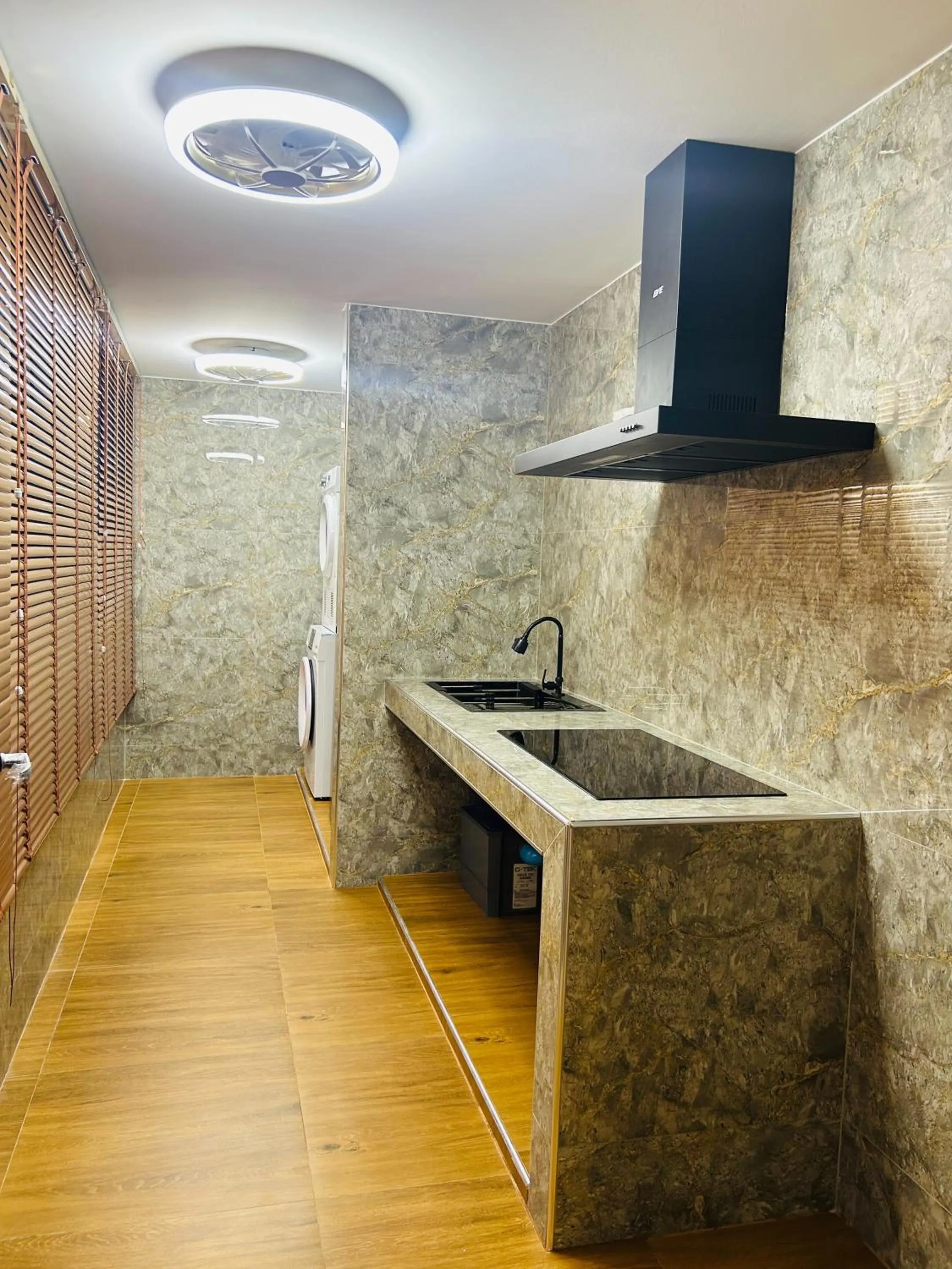 Kitchen or kitchenette in Emiri Hotel - Nana Bangkok