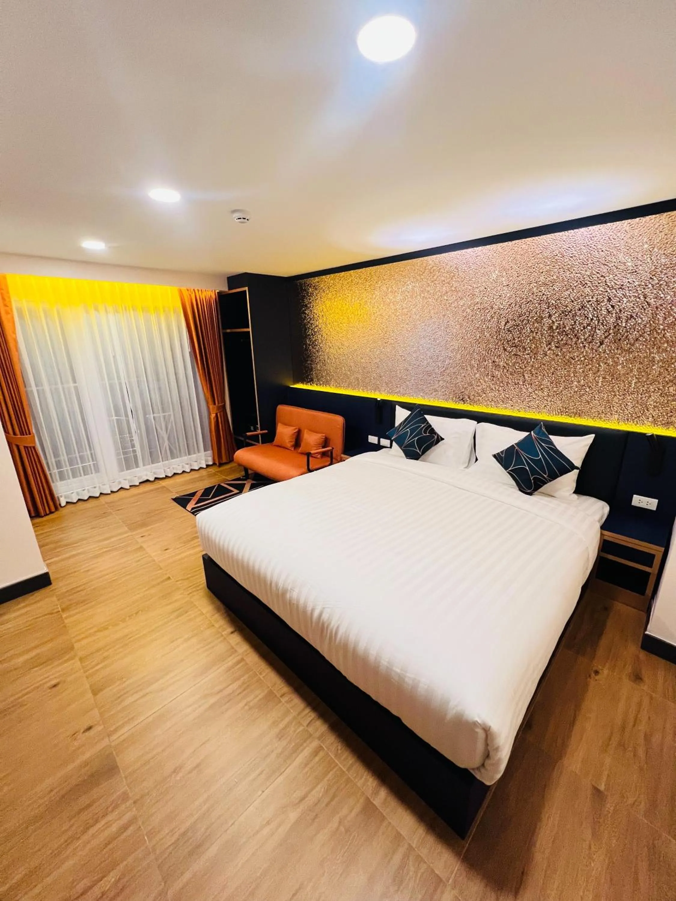 Bedroom, Bed in Emiri Hotel - Nana Bangkok