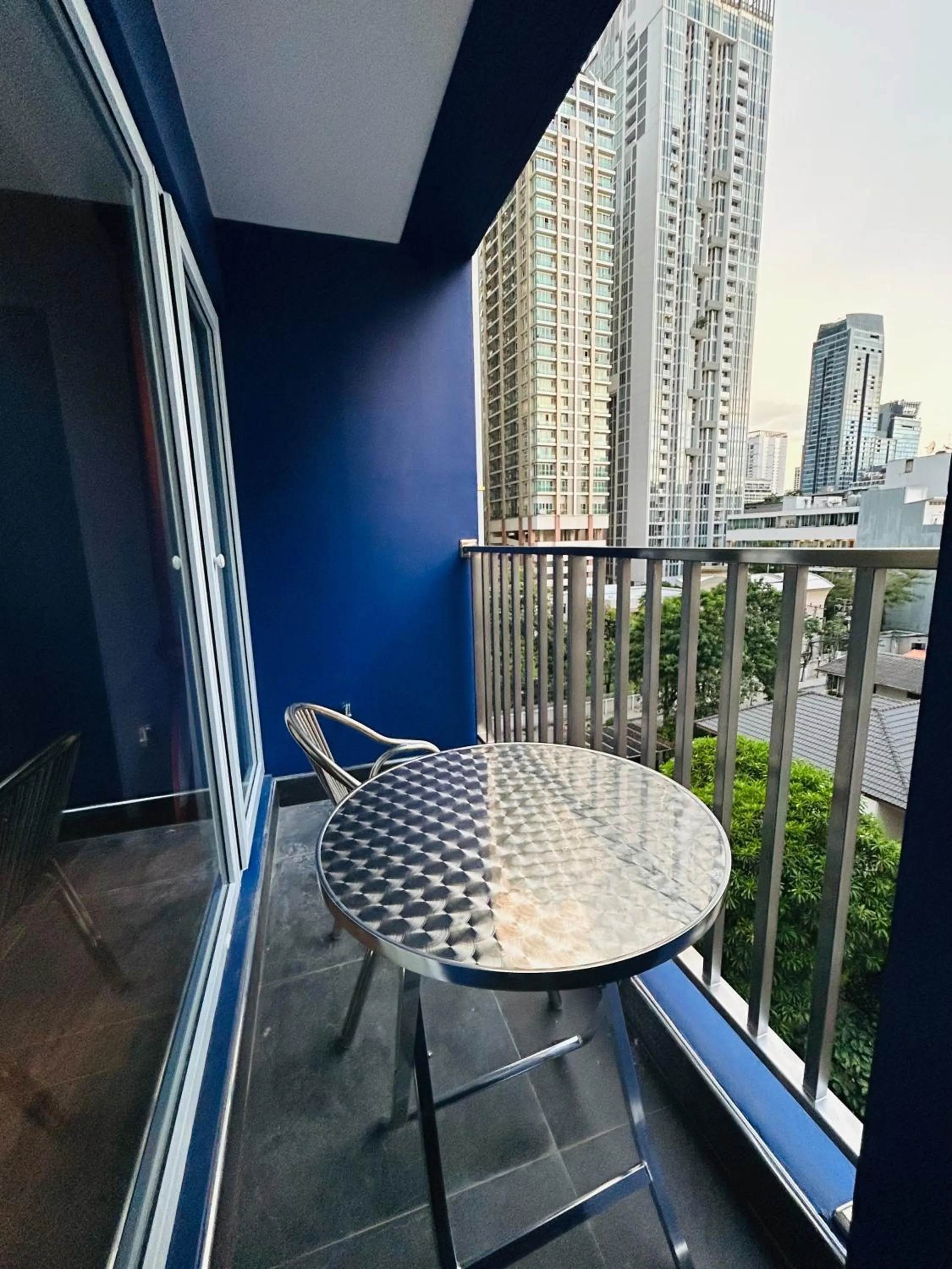 Balcony/Terrace in Emiri Hotel - Nana Bangkok