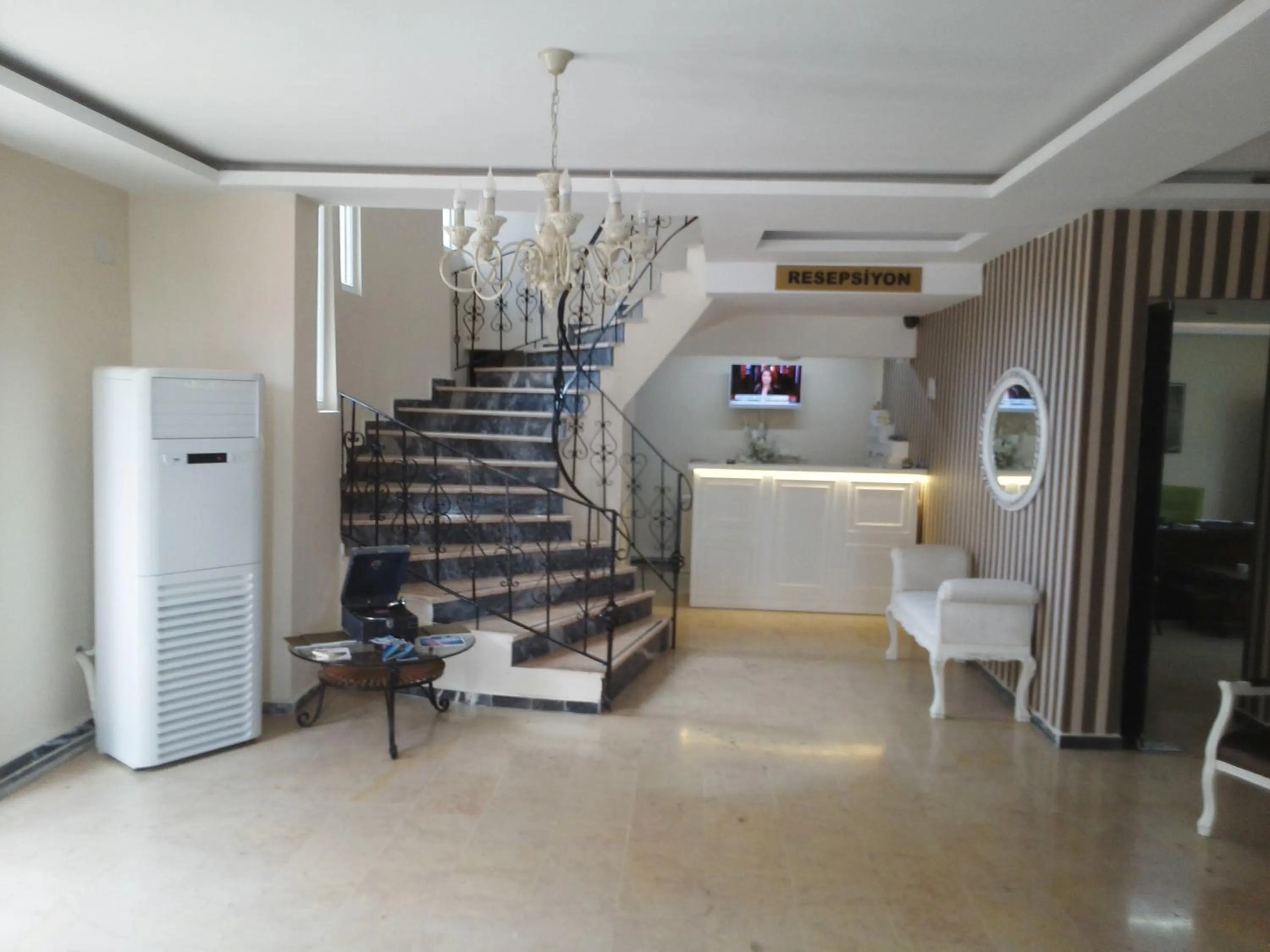 Lobby or reception in Enda Boutique Hotel Kalkan