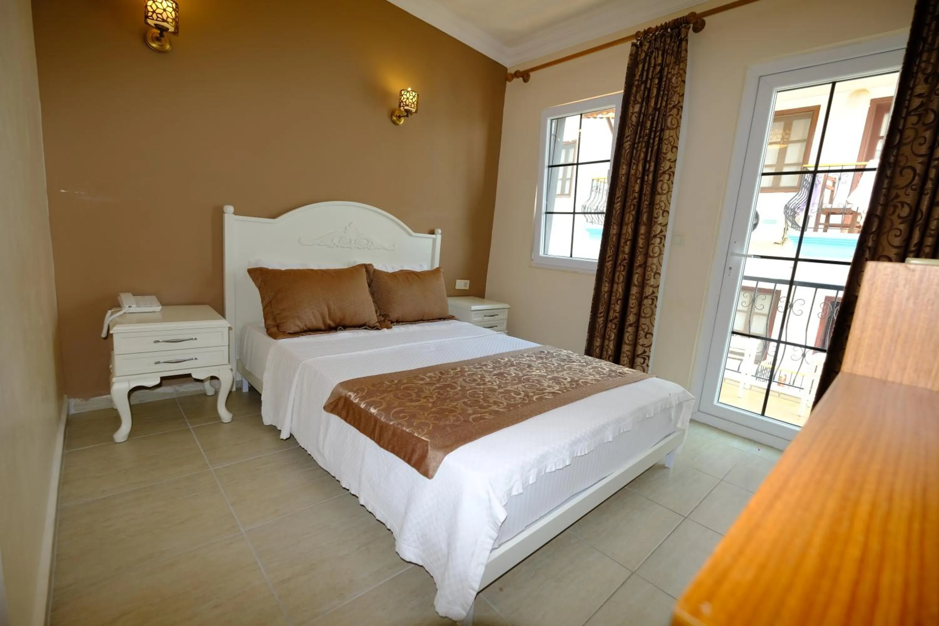 Bedroom, Bed in Enda Boutique Hotel Kalkan