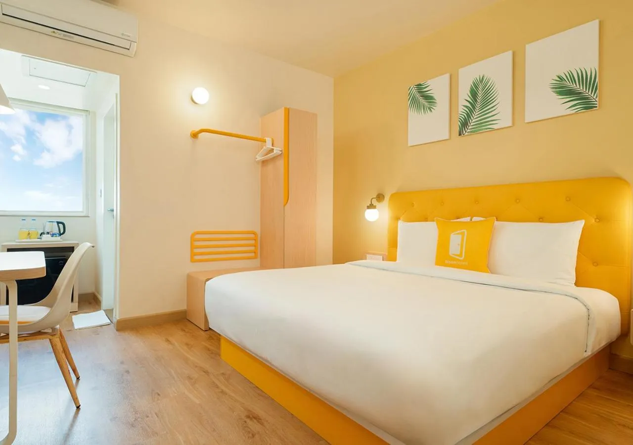 View (from property/room), Bed in Bloom Hotel - Jayanagar