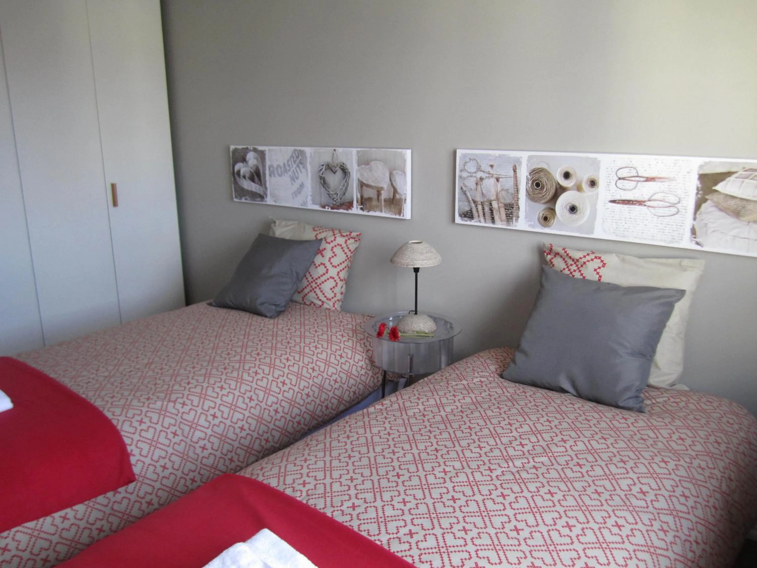 Bedroom in Alvalade II Airport Guest House
