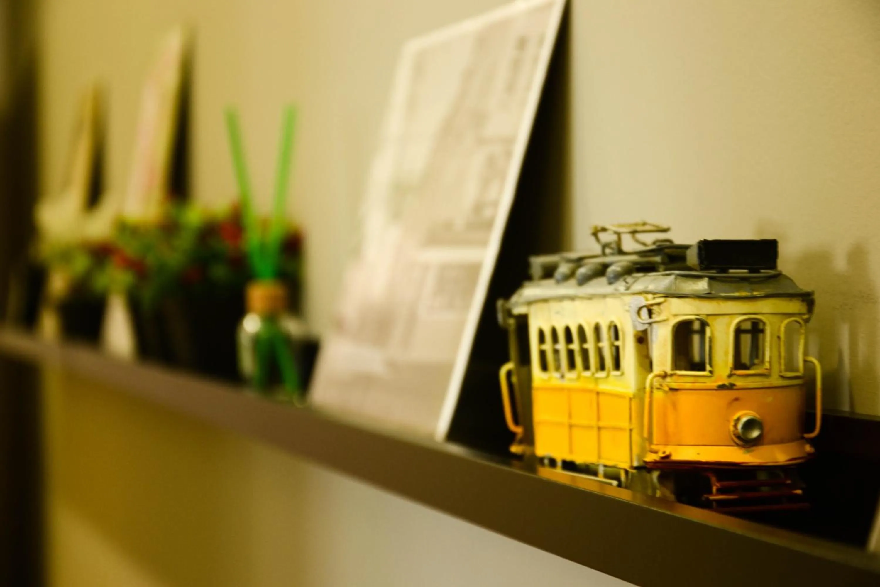 Decorative detail in Alvalade II Airport Guest House