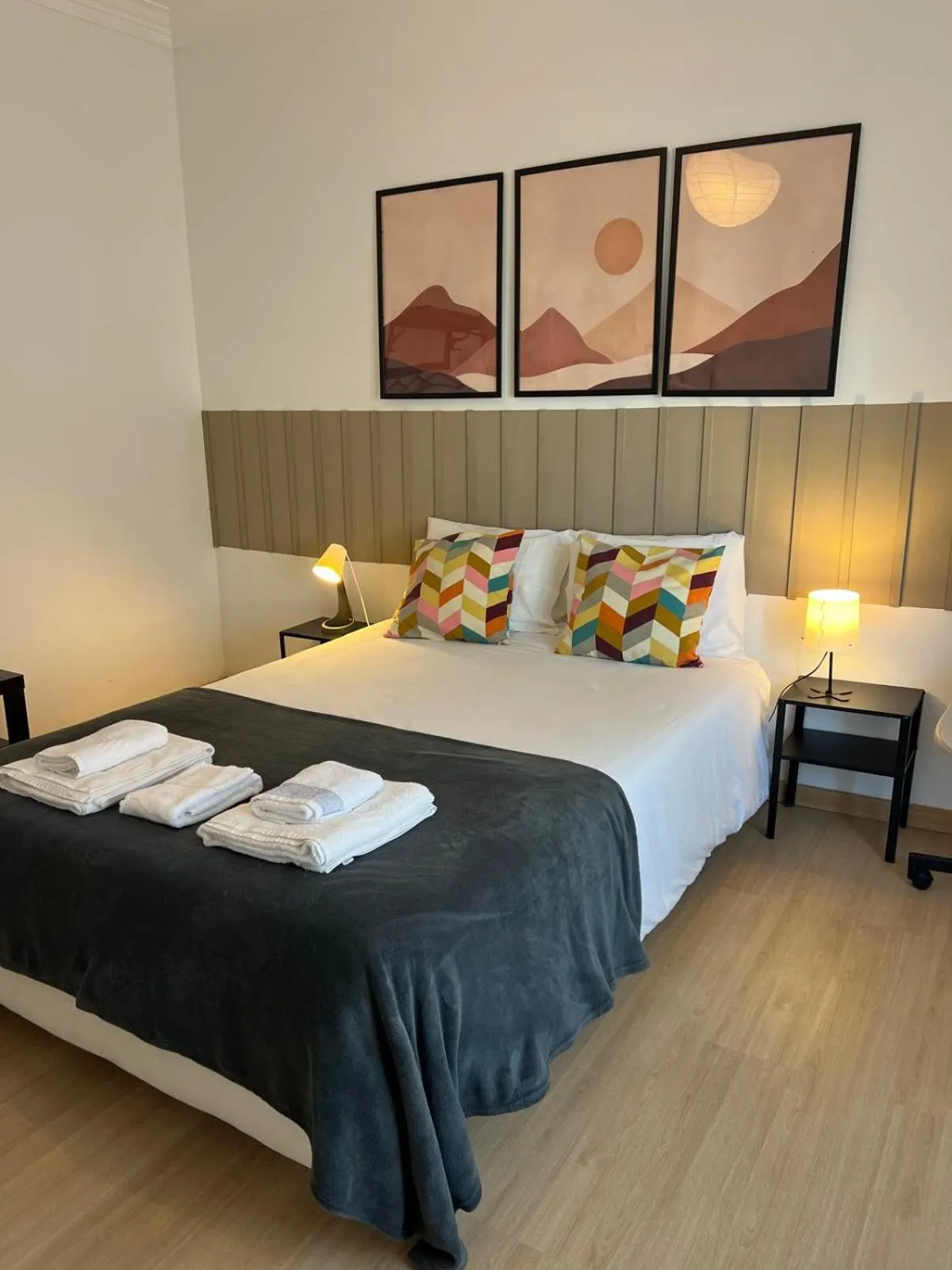 Bed in Alvalade II Airport Guest House