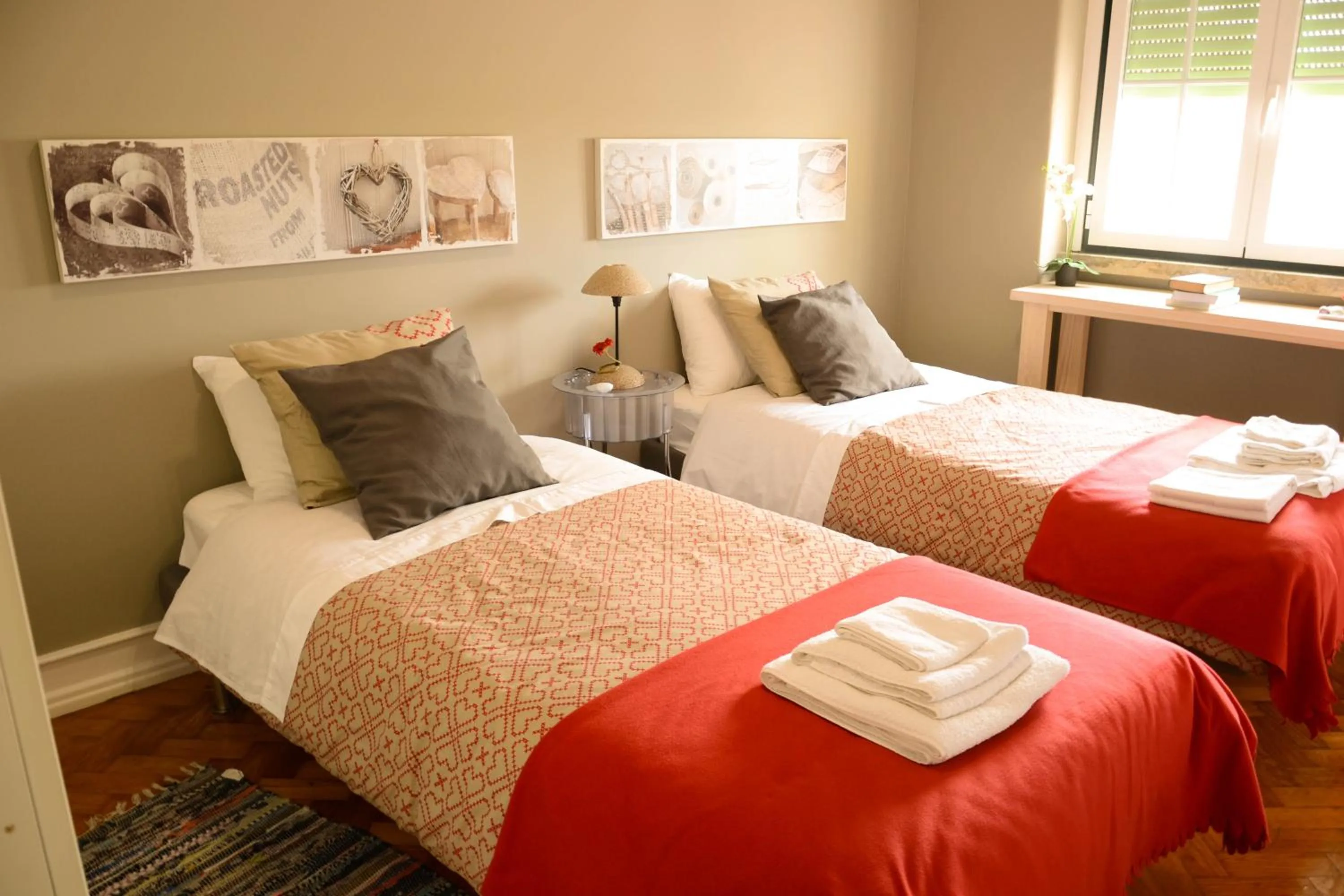 Bedroom in Alvalade II Airport Guest House