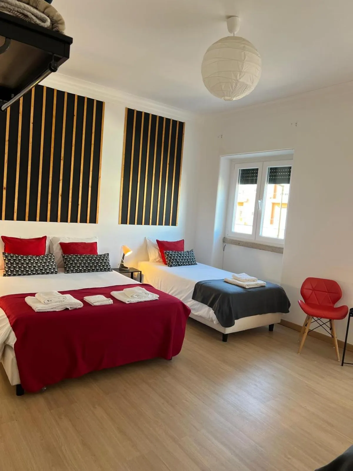 Photo of the whole room, Bed in Alvalade II Airport Guest House