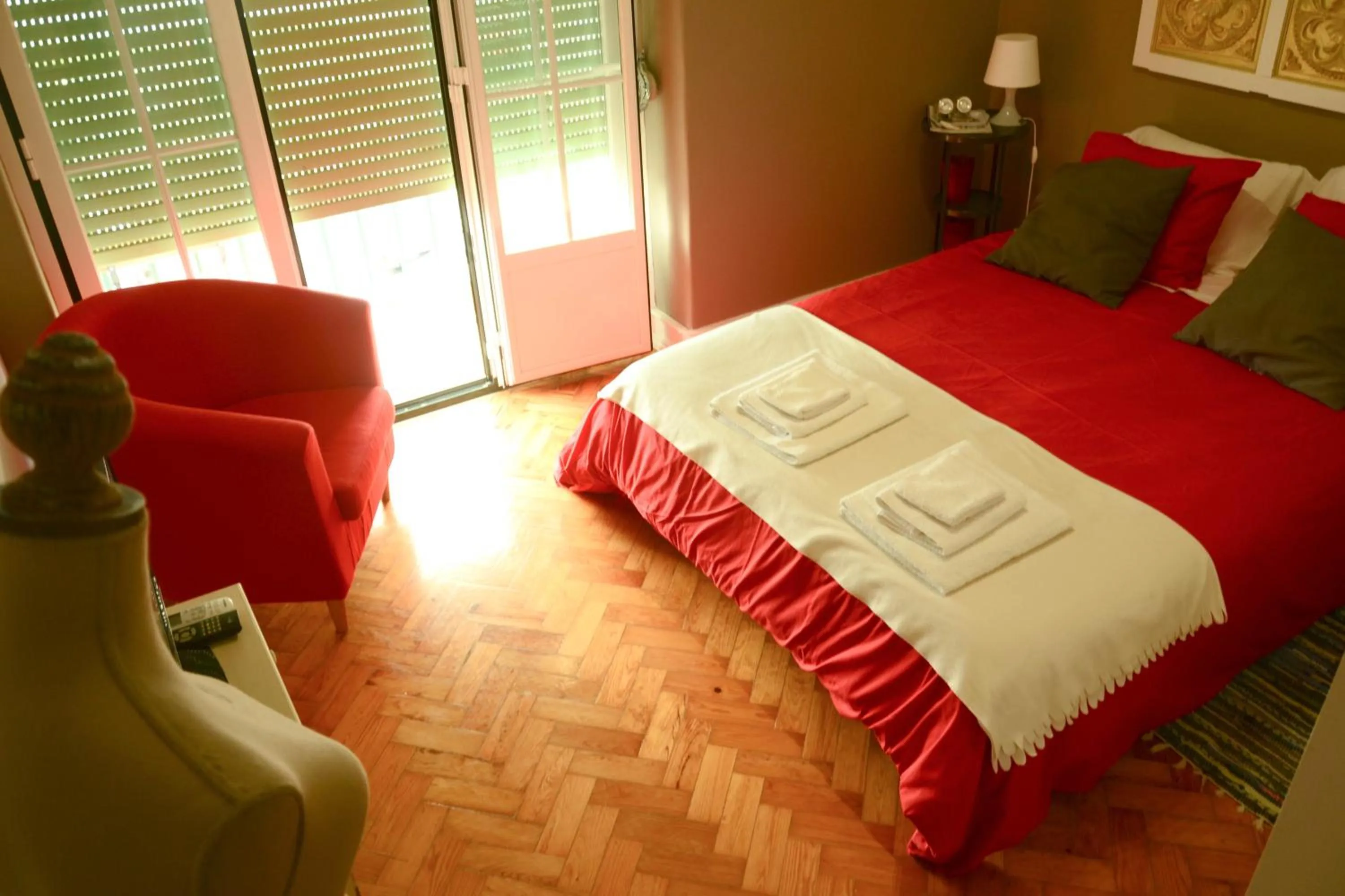 Bedroom in Alvalade II Airport Guest House
