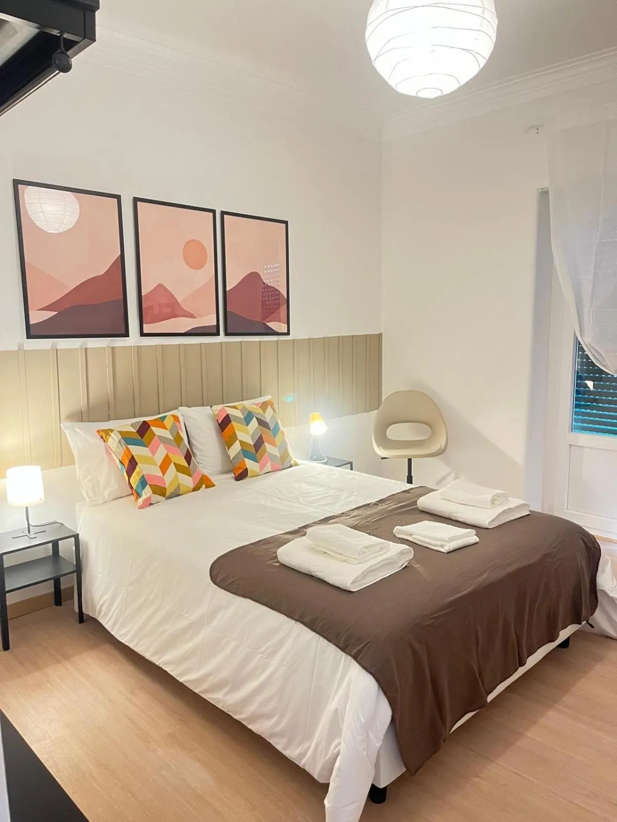 Bed in Alvalade II Airport Guest House