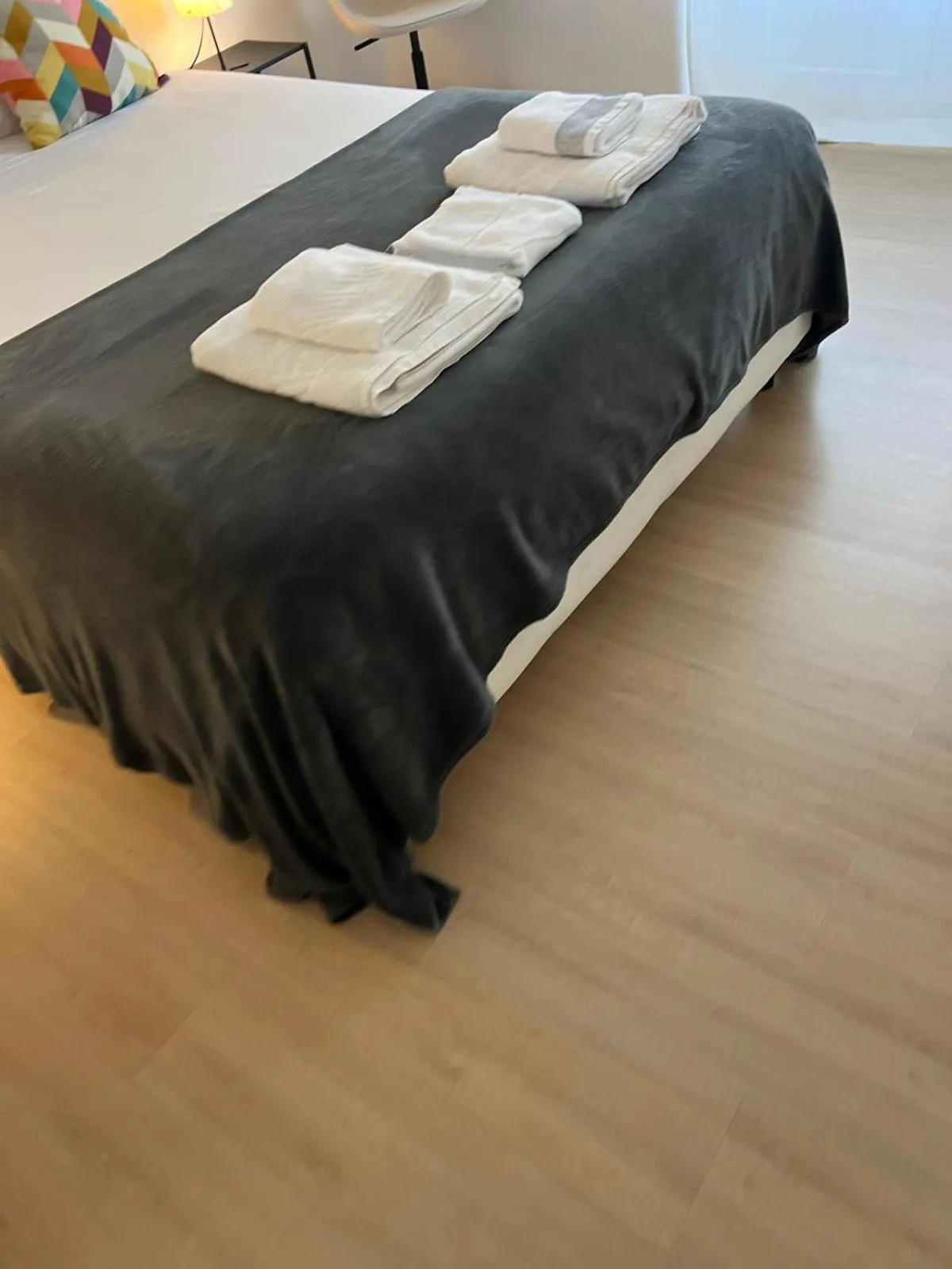 Bed in Alvalade II Airport Guest House