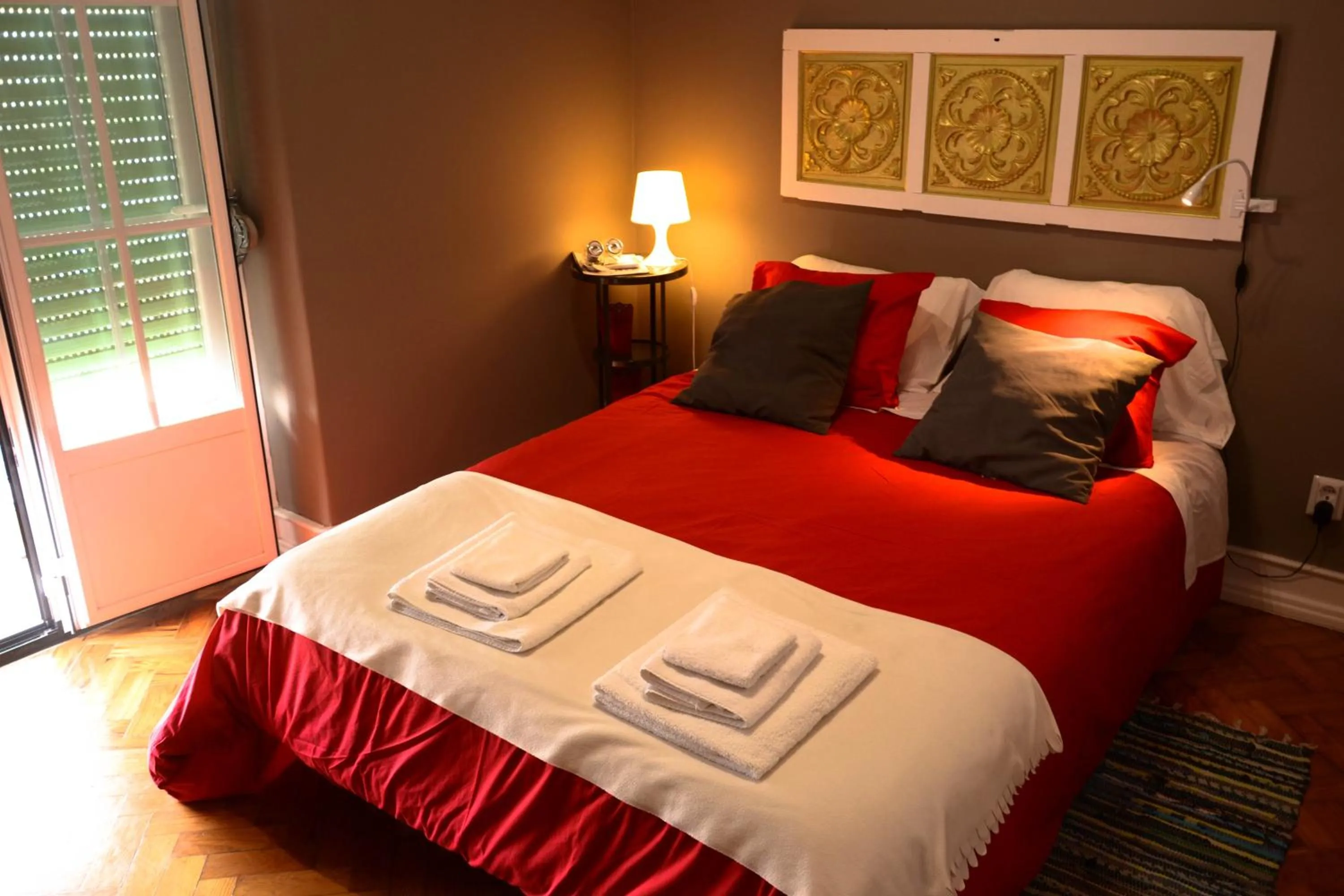 Bedroom in Alvalade II Airport Guest House