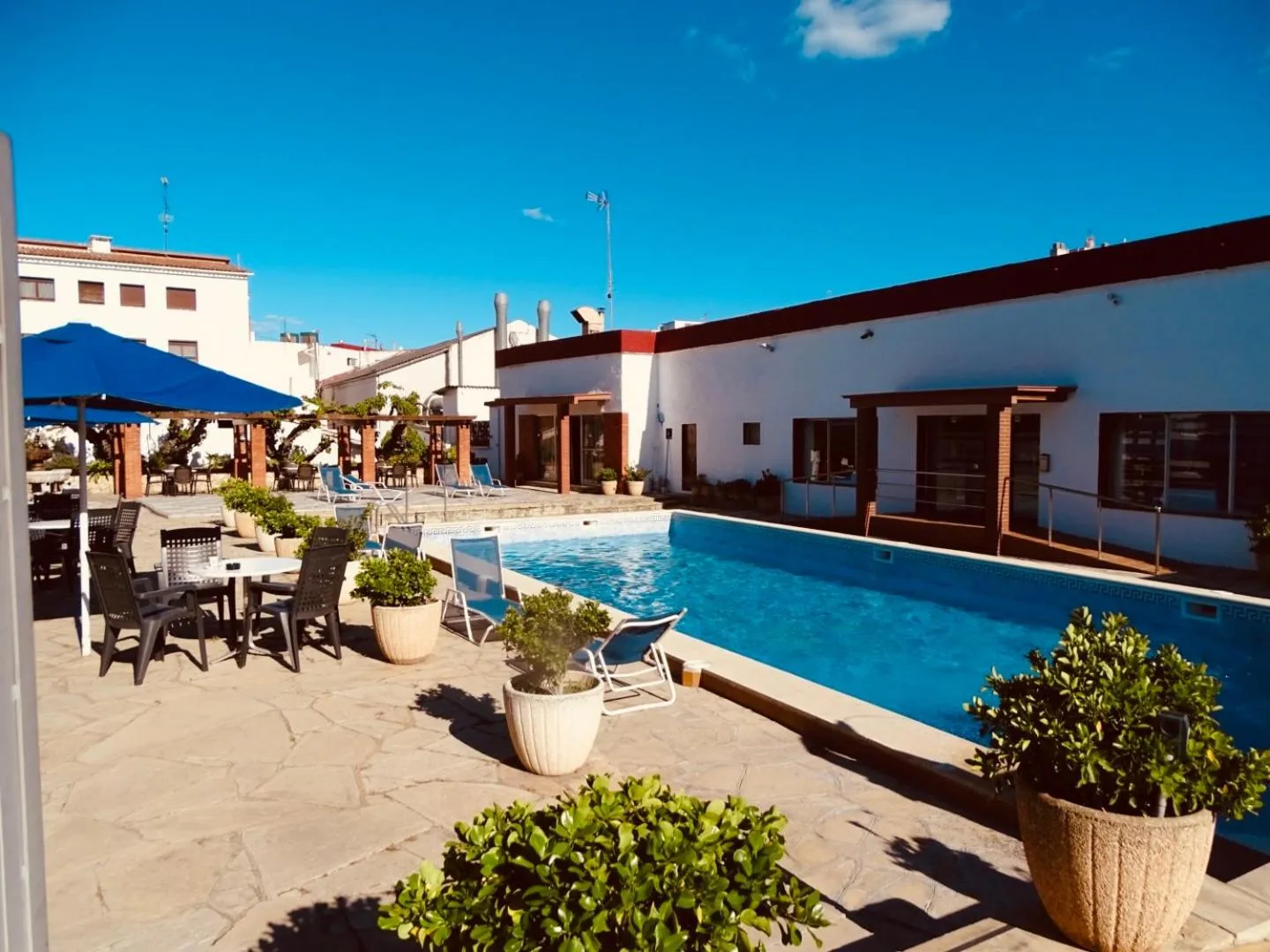 Property building in Hostal Lleida