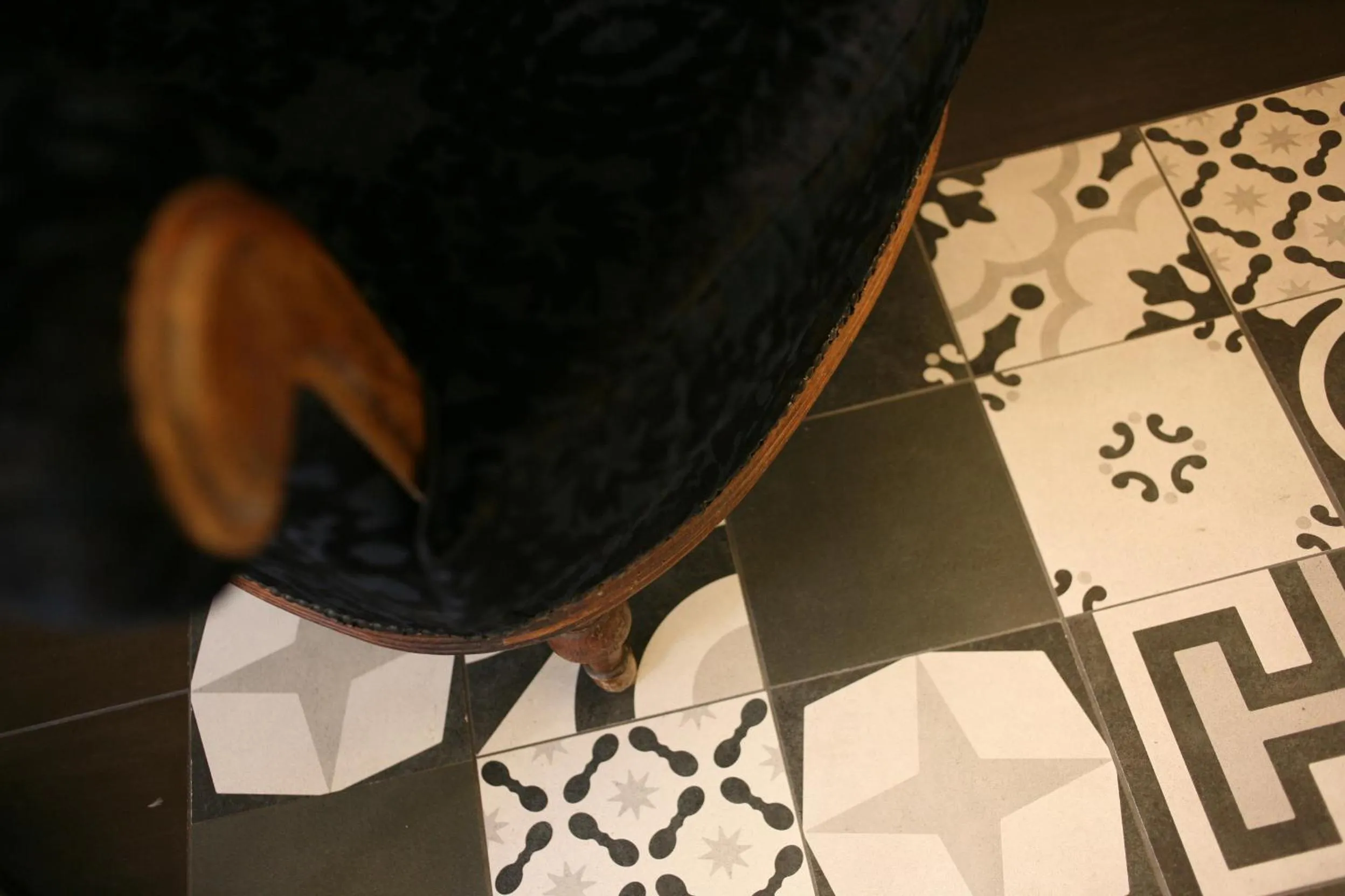 Decorative detail in A Mo Casa