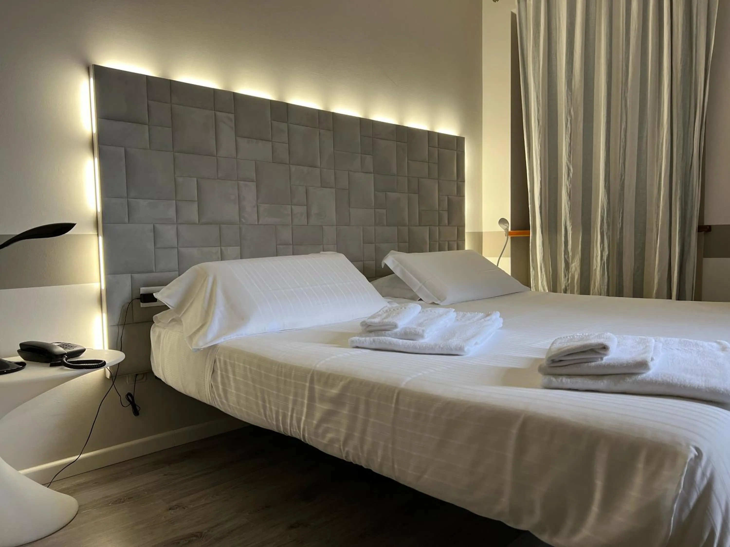 Bed in Albergo Al Cacciatore Tortellinando