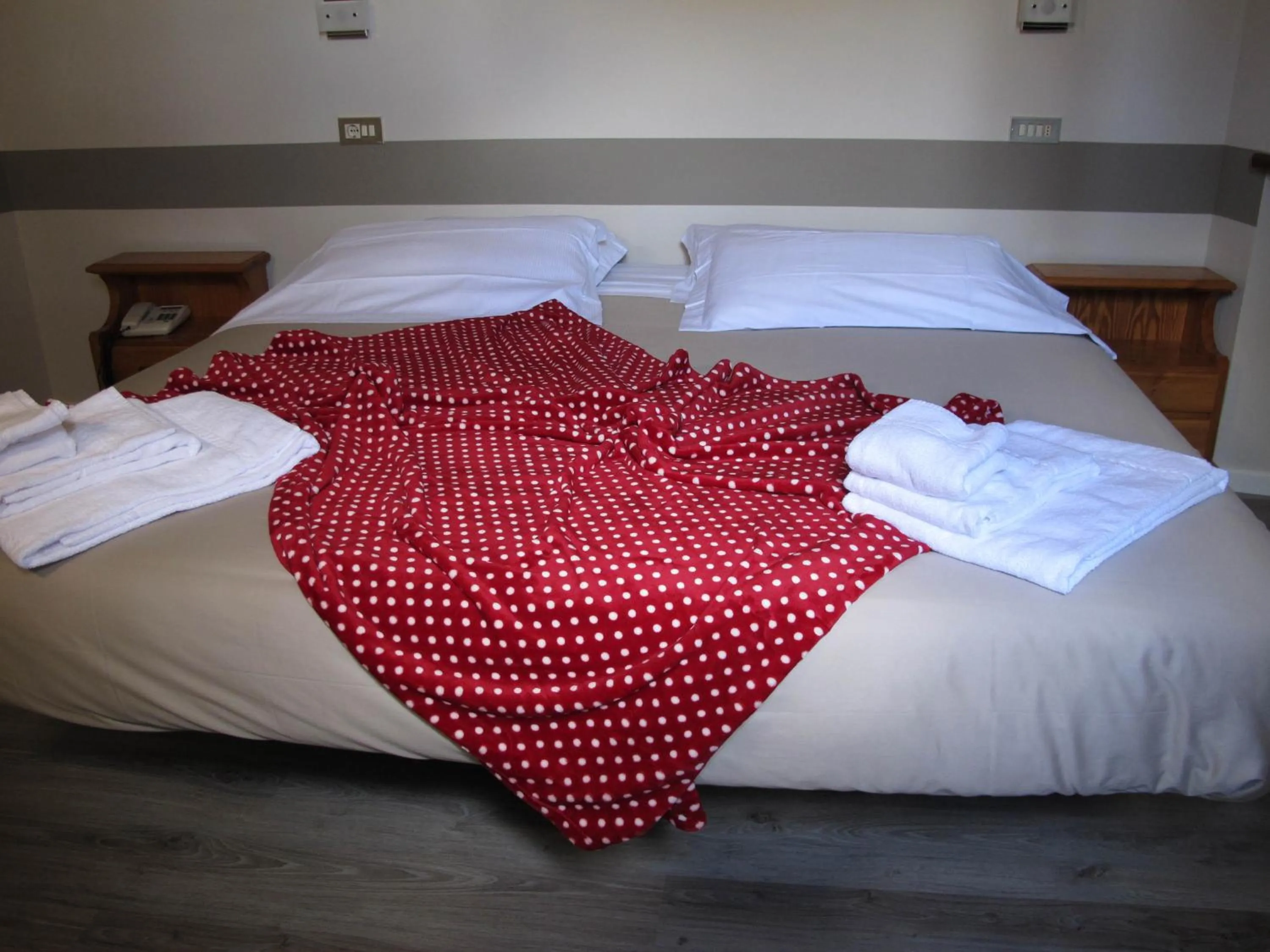 Bed in Albergo Al Cacciatore Tortellinando