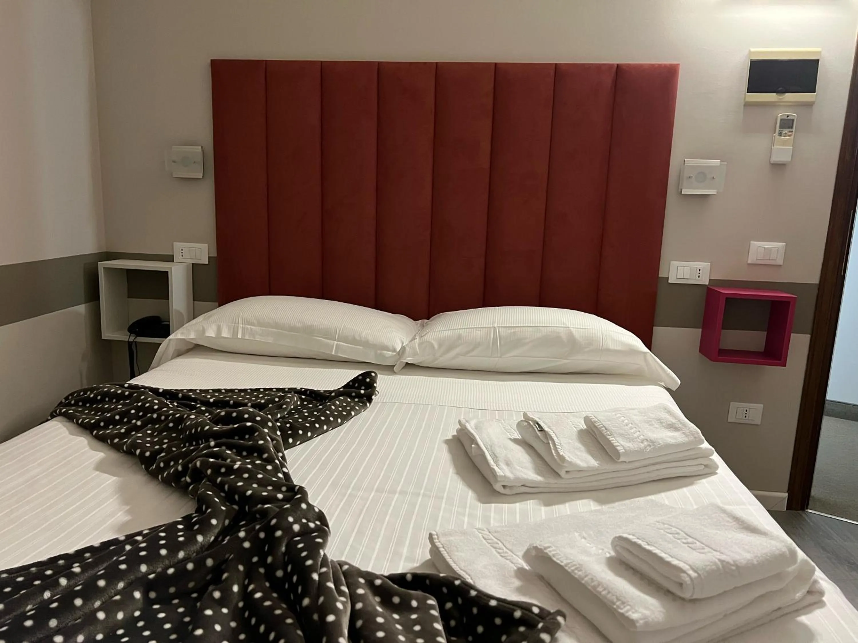 Photo of the whole room in Albergo Al Cacciatore Tortellinando