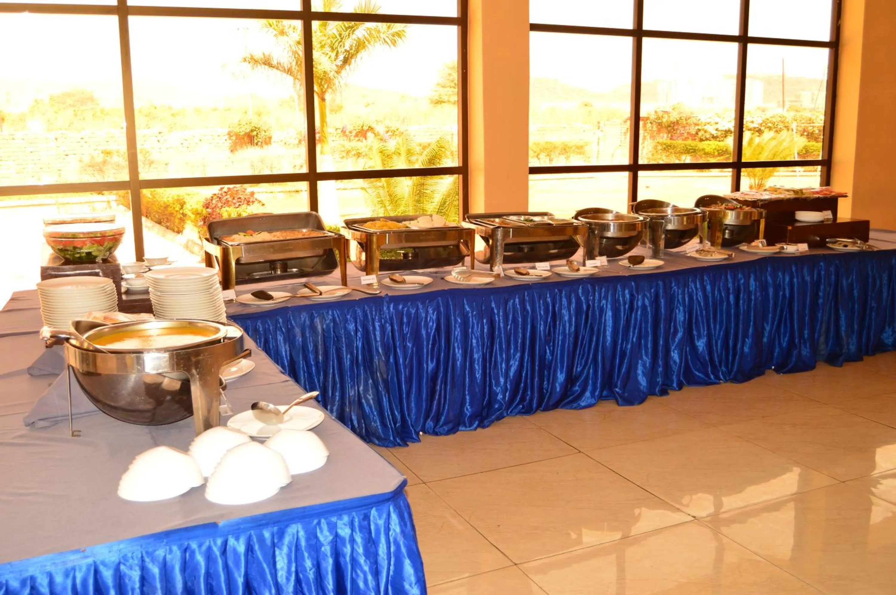 Restaurant/places to eat in Nashera Hotels Dodoma