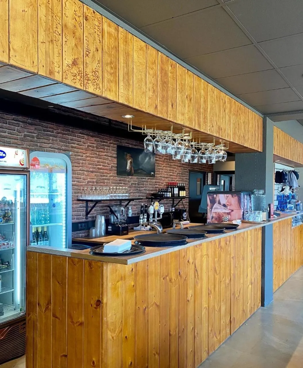 Property building in North West Restaurant & Guesthouse