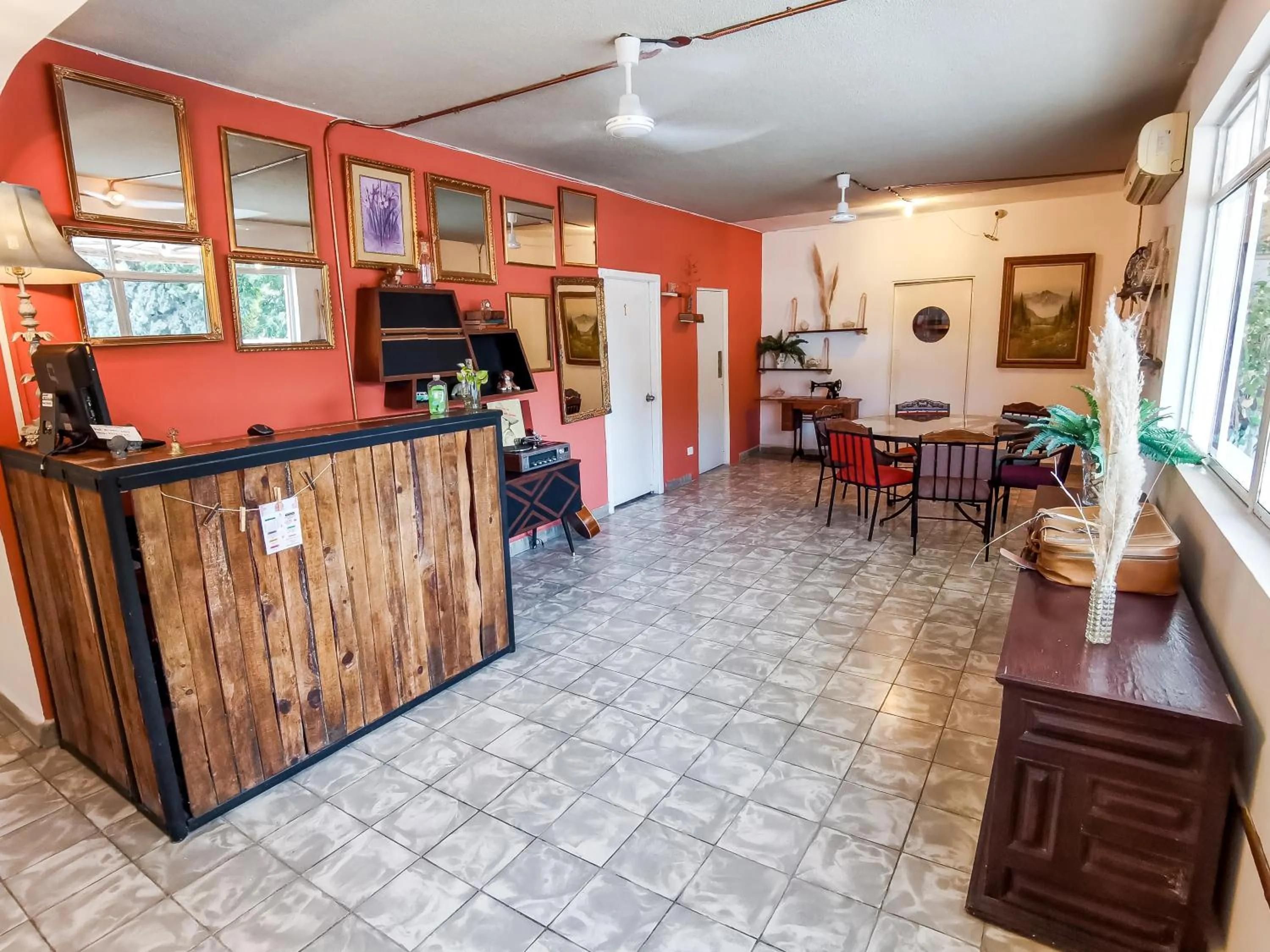 Lobby or reception in Hotel Casa los Abuelos