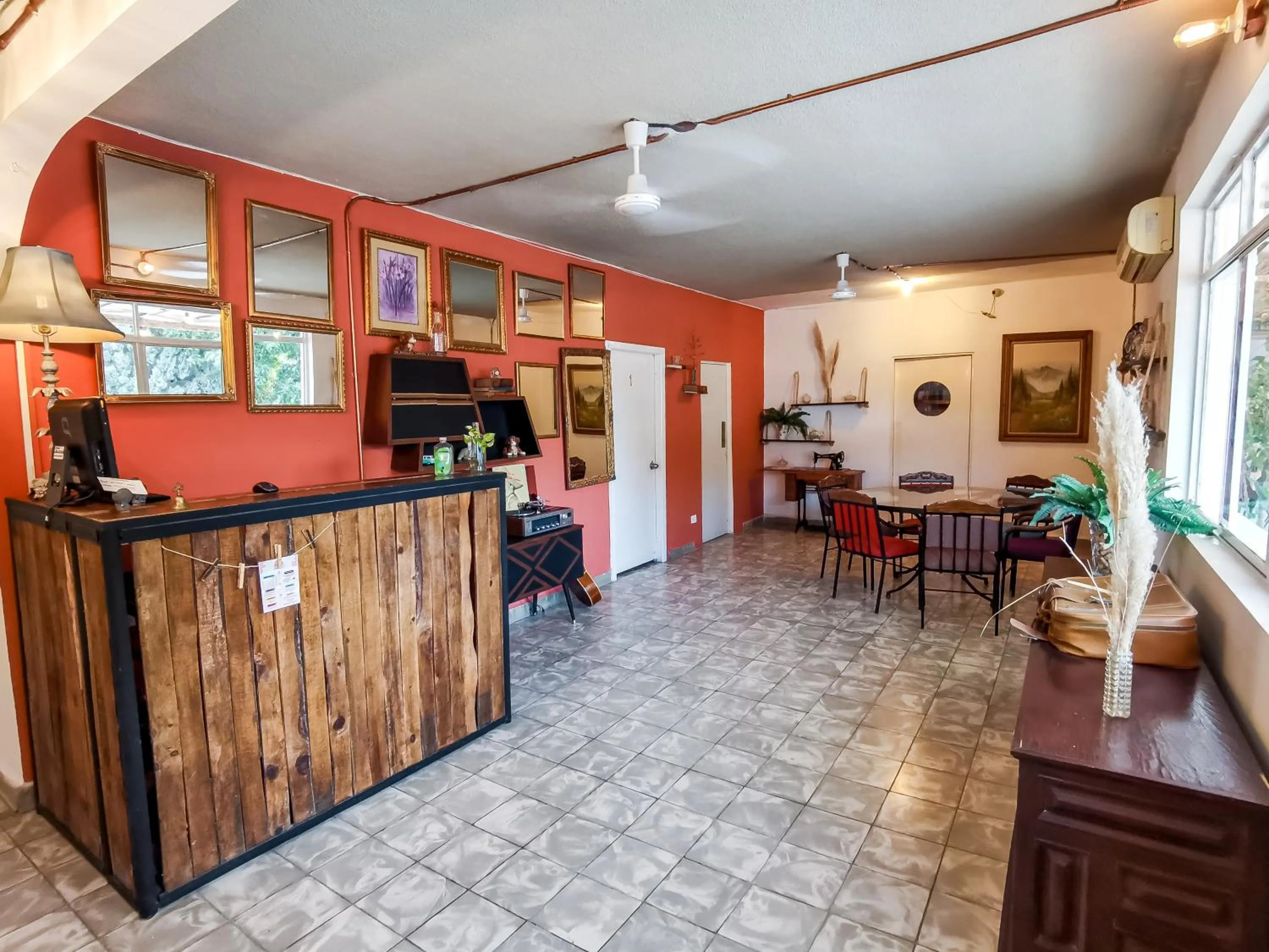 Lobby or reception in Hotel Casa los Abuelos