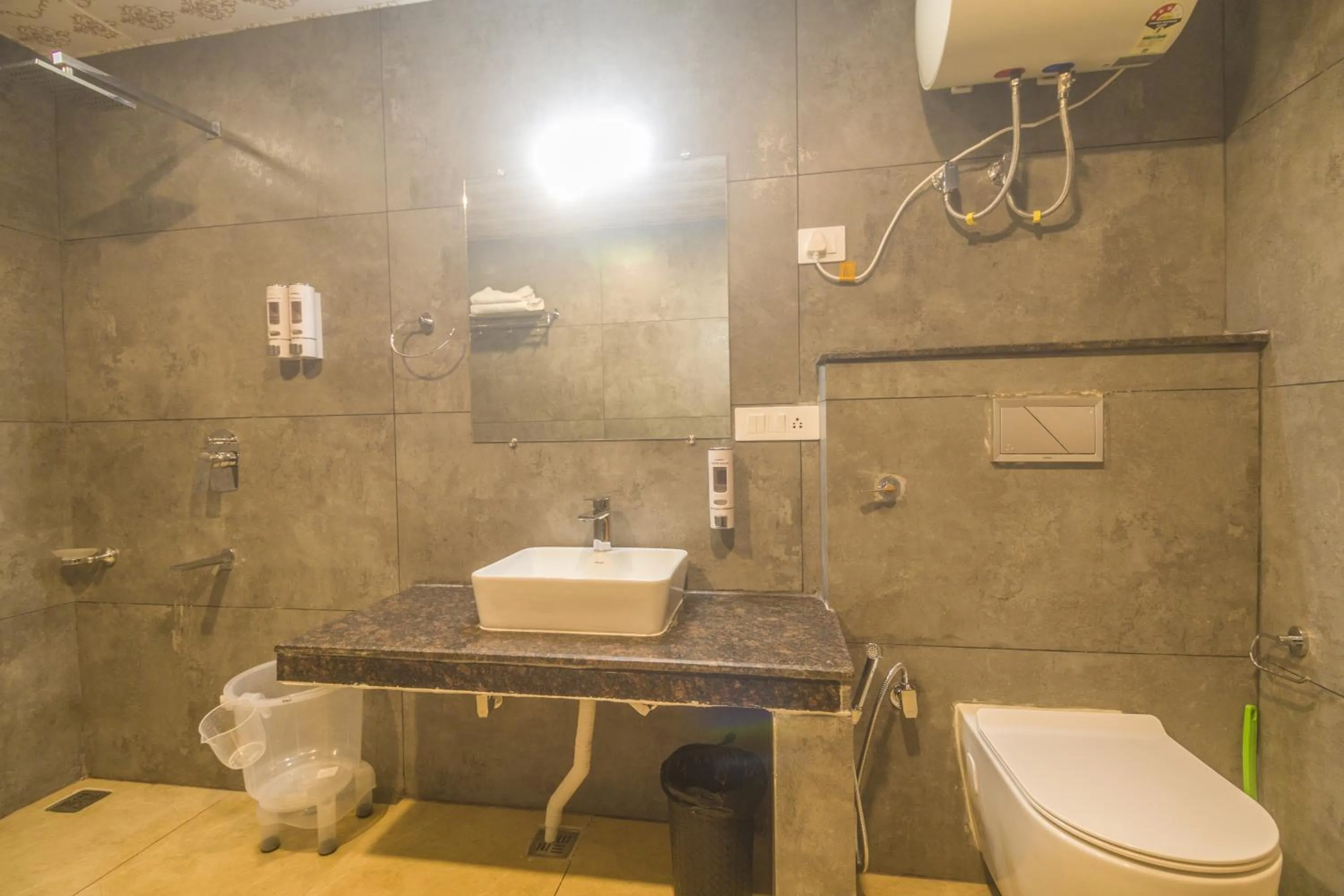 Bathroom in WOW STAYZ2 Hotel The Lodge