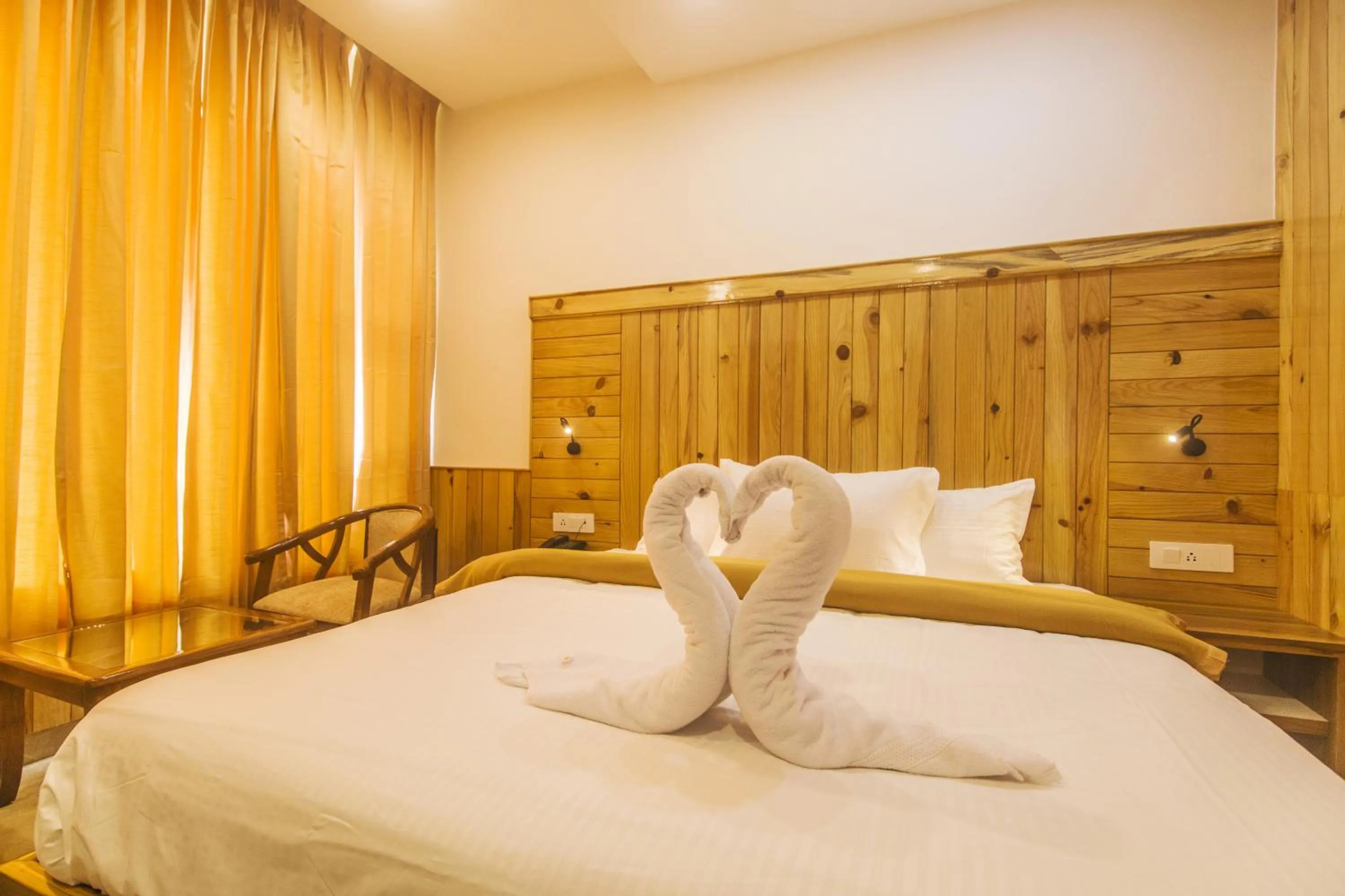 Bedroom, Bed in WOW STAYZ2 Hotel The Lodge