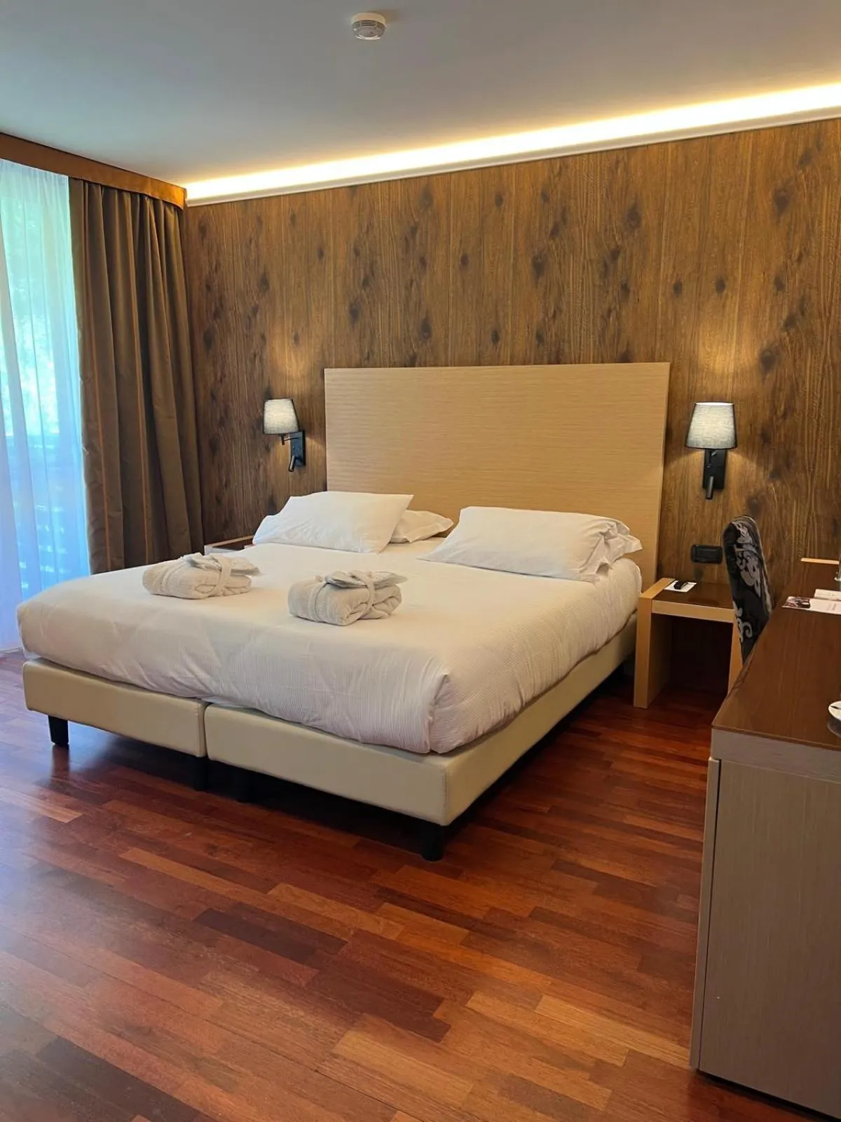 Bed in Savoia Resort