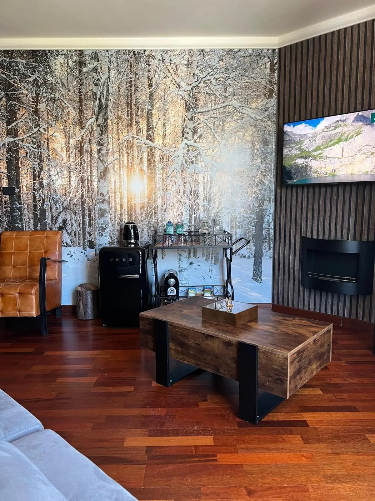 Communal lounge/ TV room in Savoia Resort