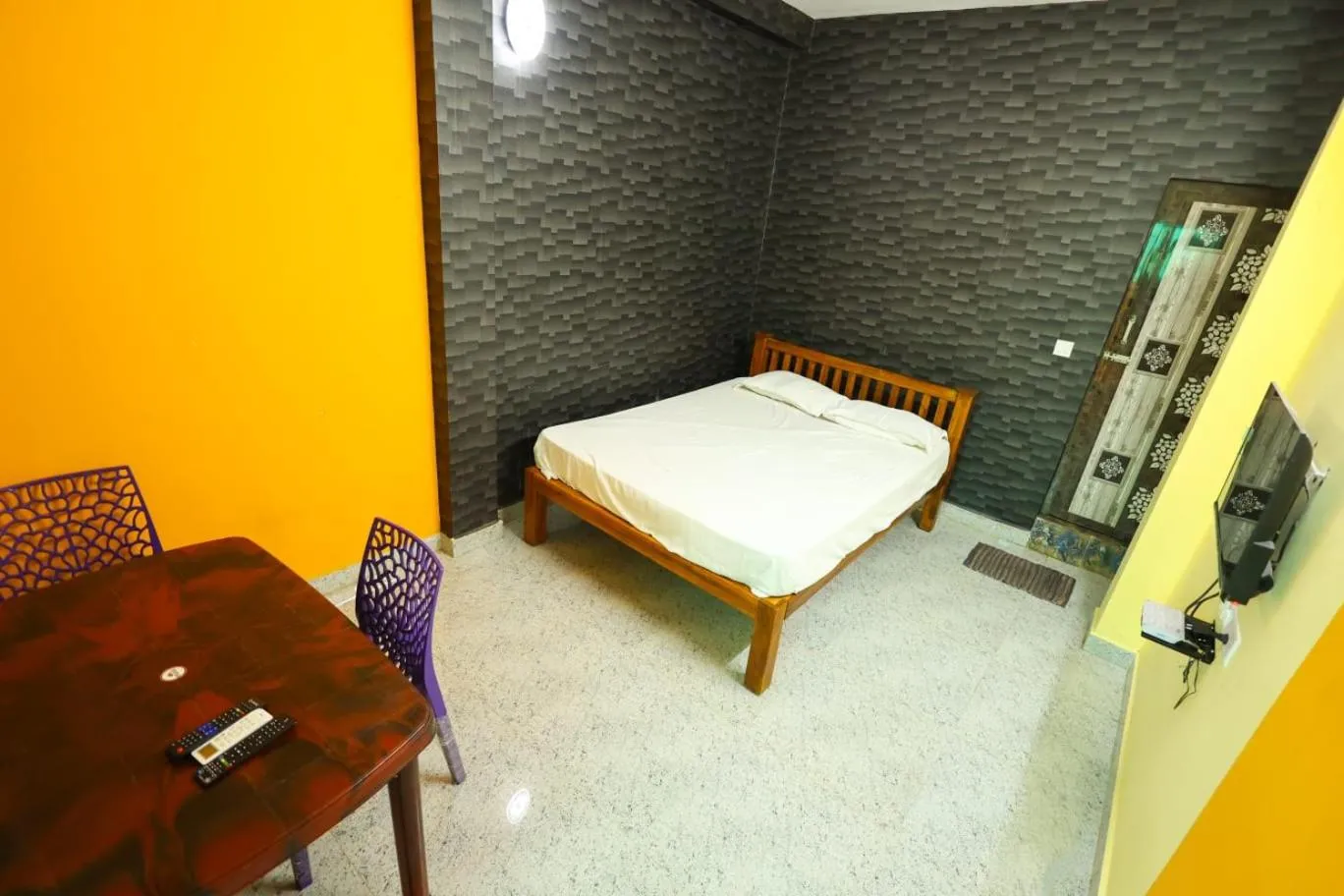 Bedroom in PVR Guest House