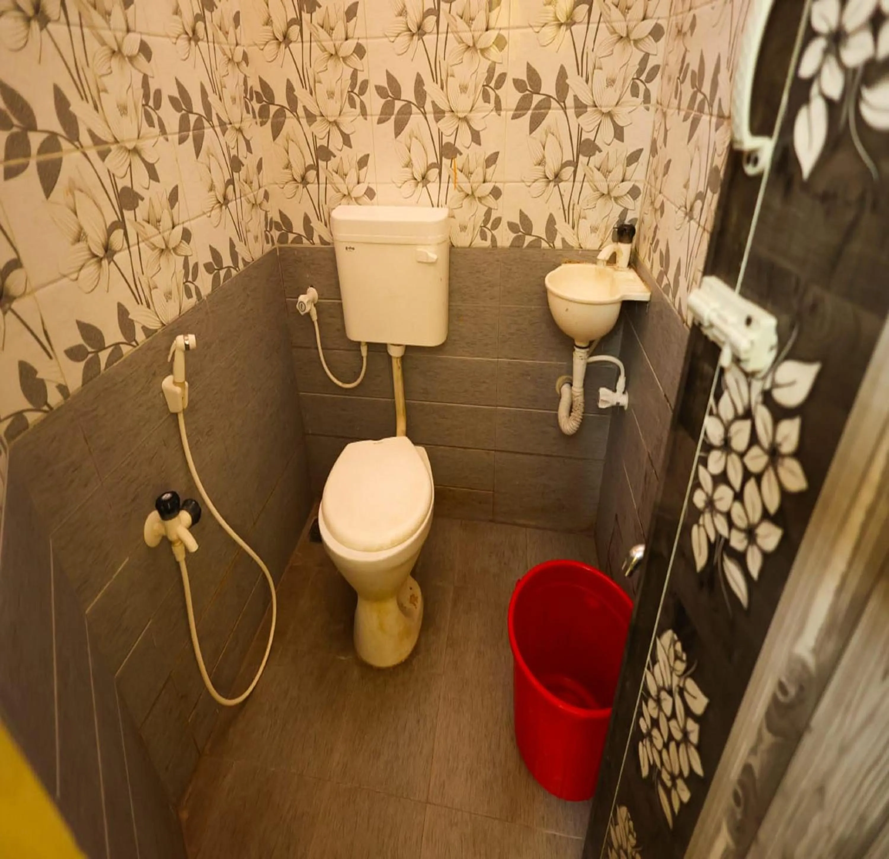 Bathroom in PVR Guest House