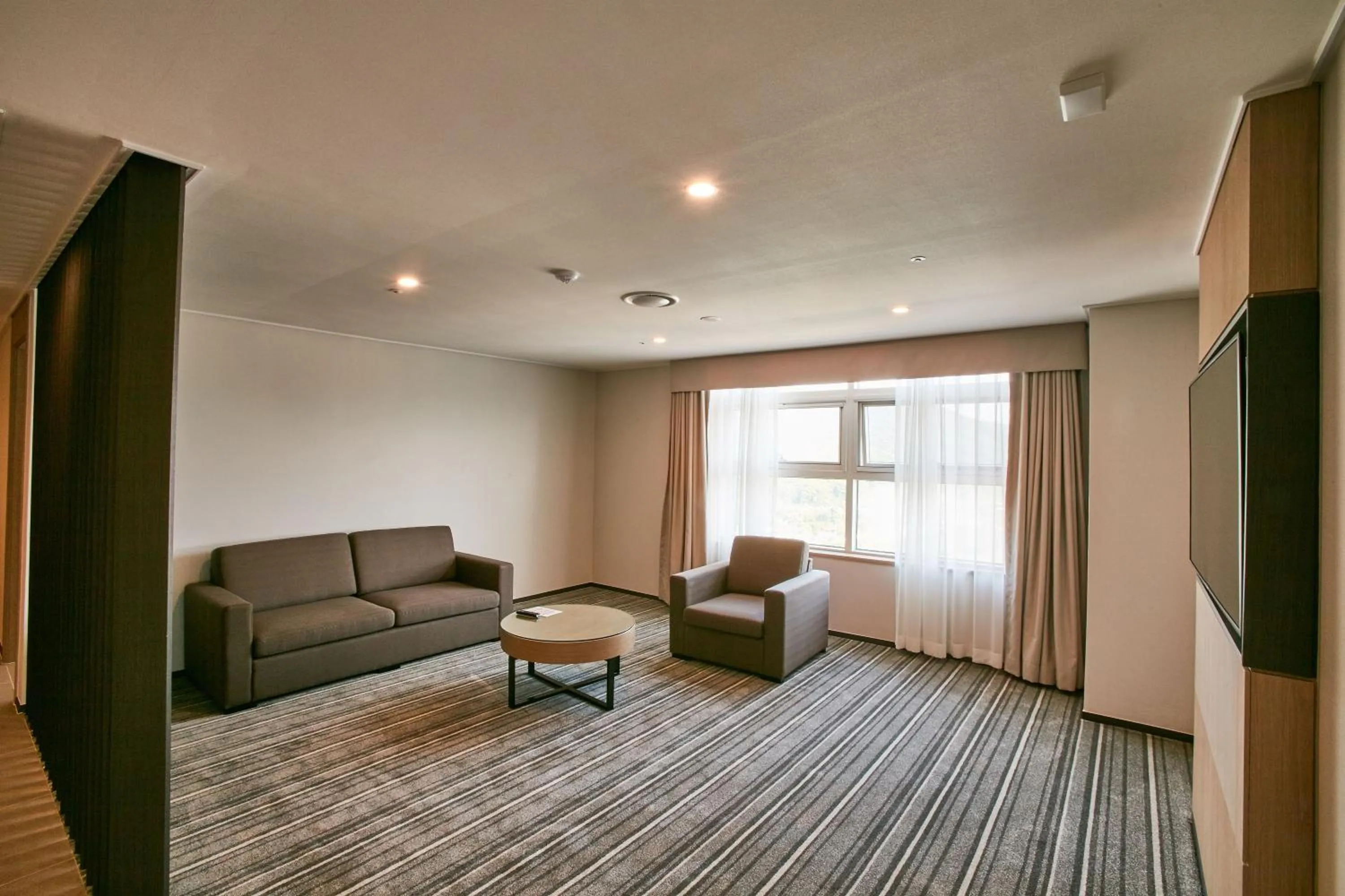 TV and multimedia in Island Castle Hotel & Waterpark