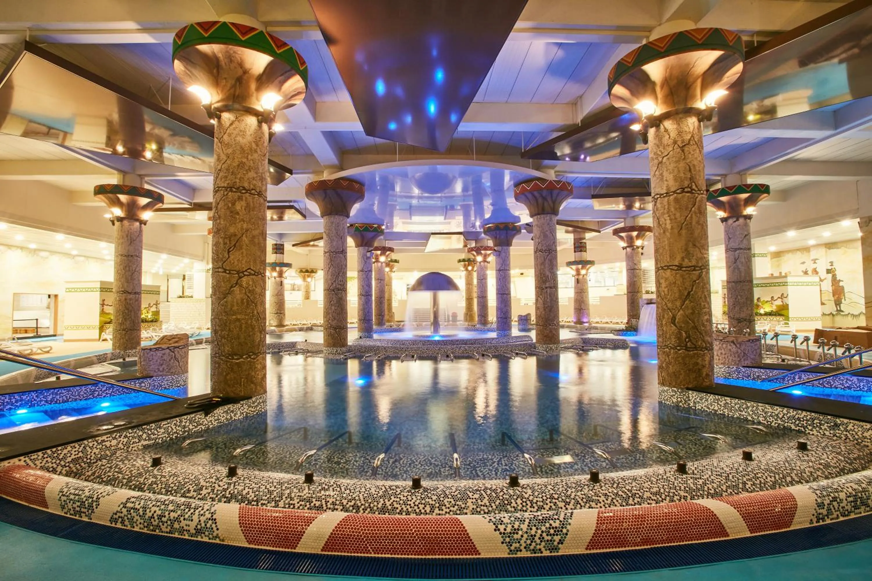 Island Castle Hotel & Waterpark