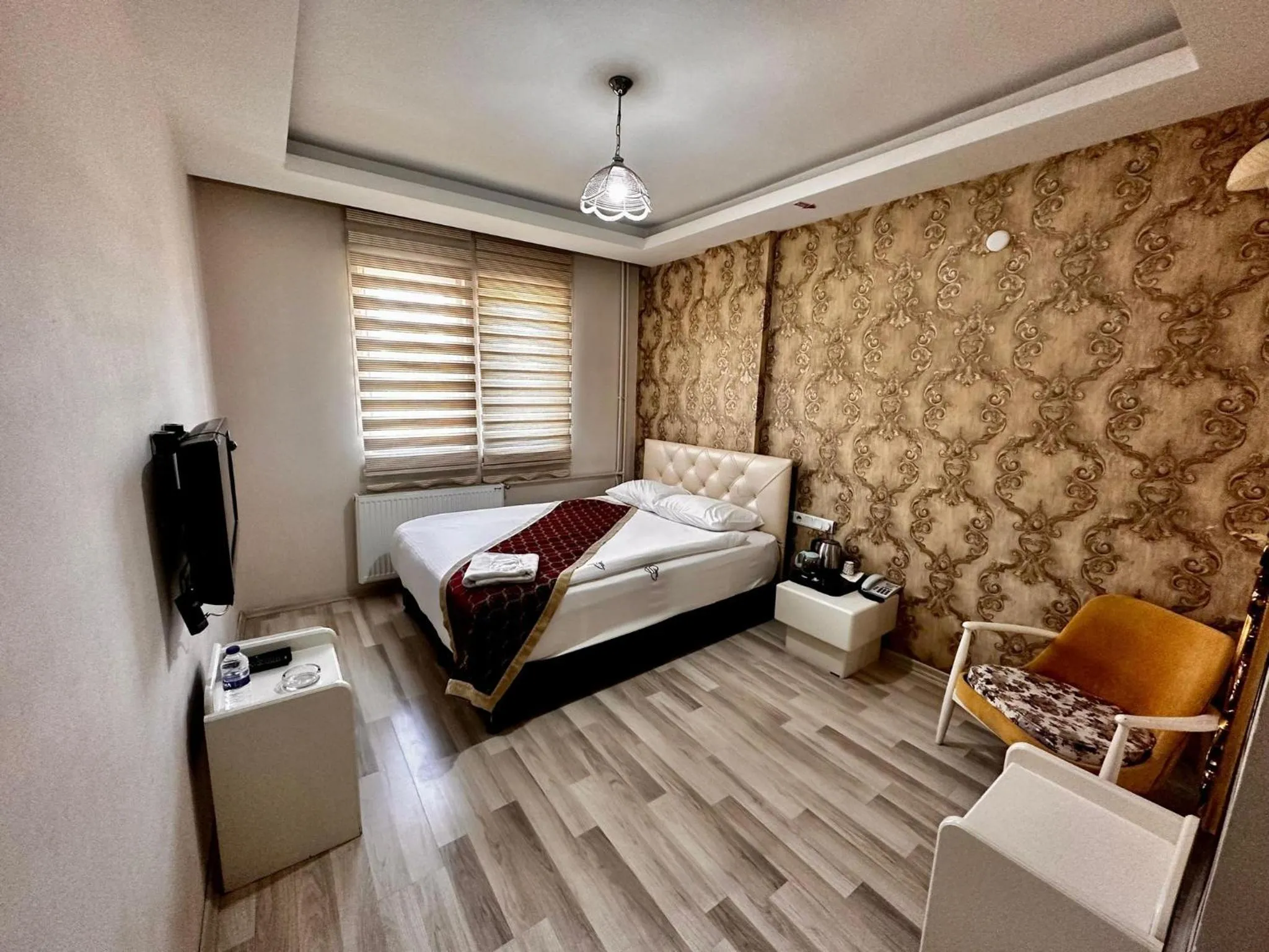 TV and multimedia, Bed in Hotel seven park