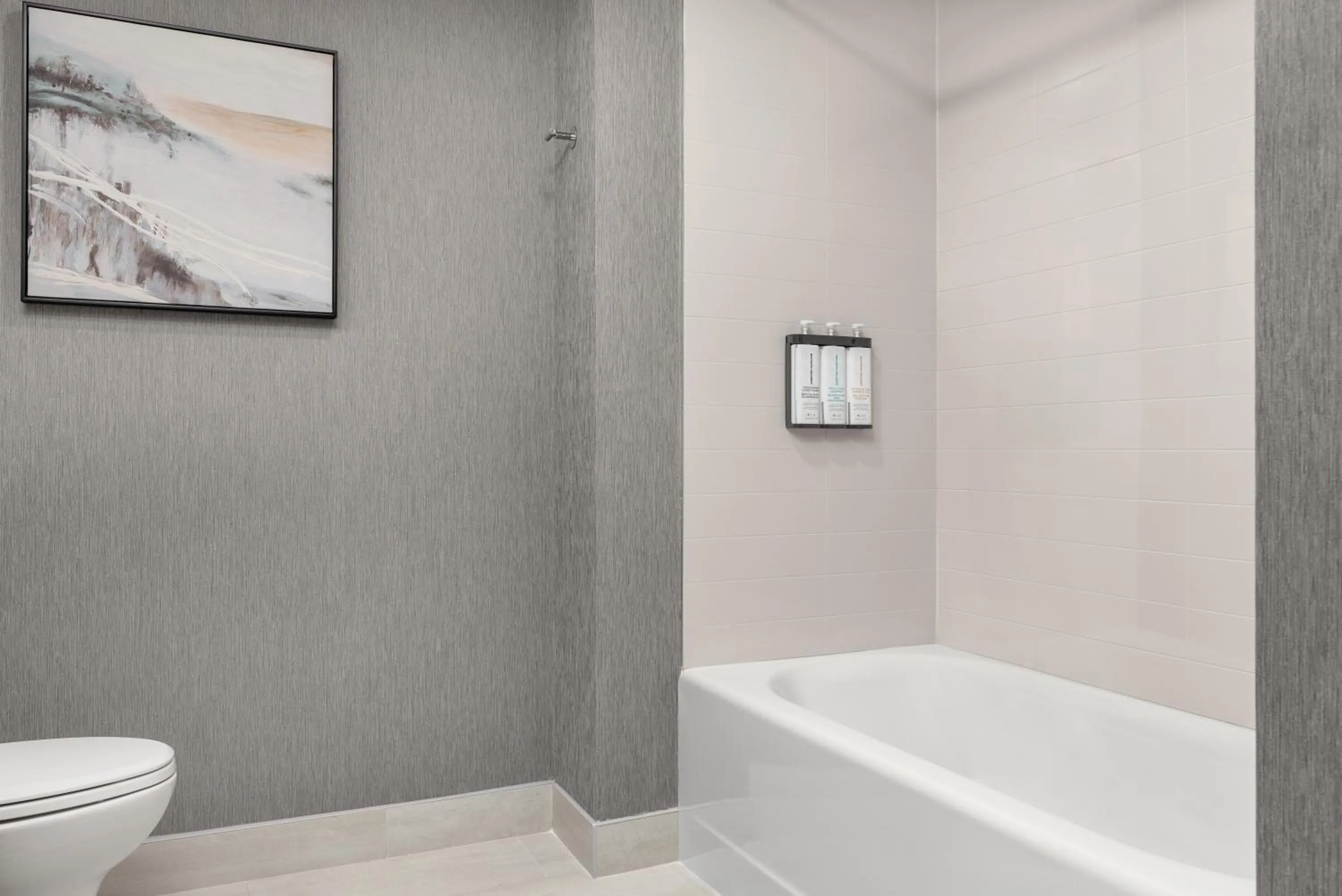 Bath in Hyatt Place Windsor