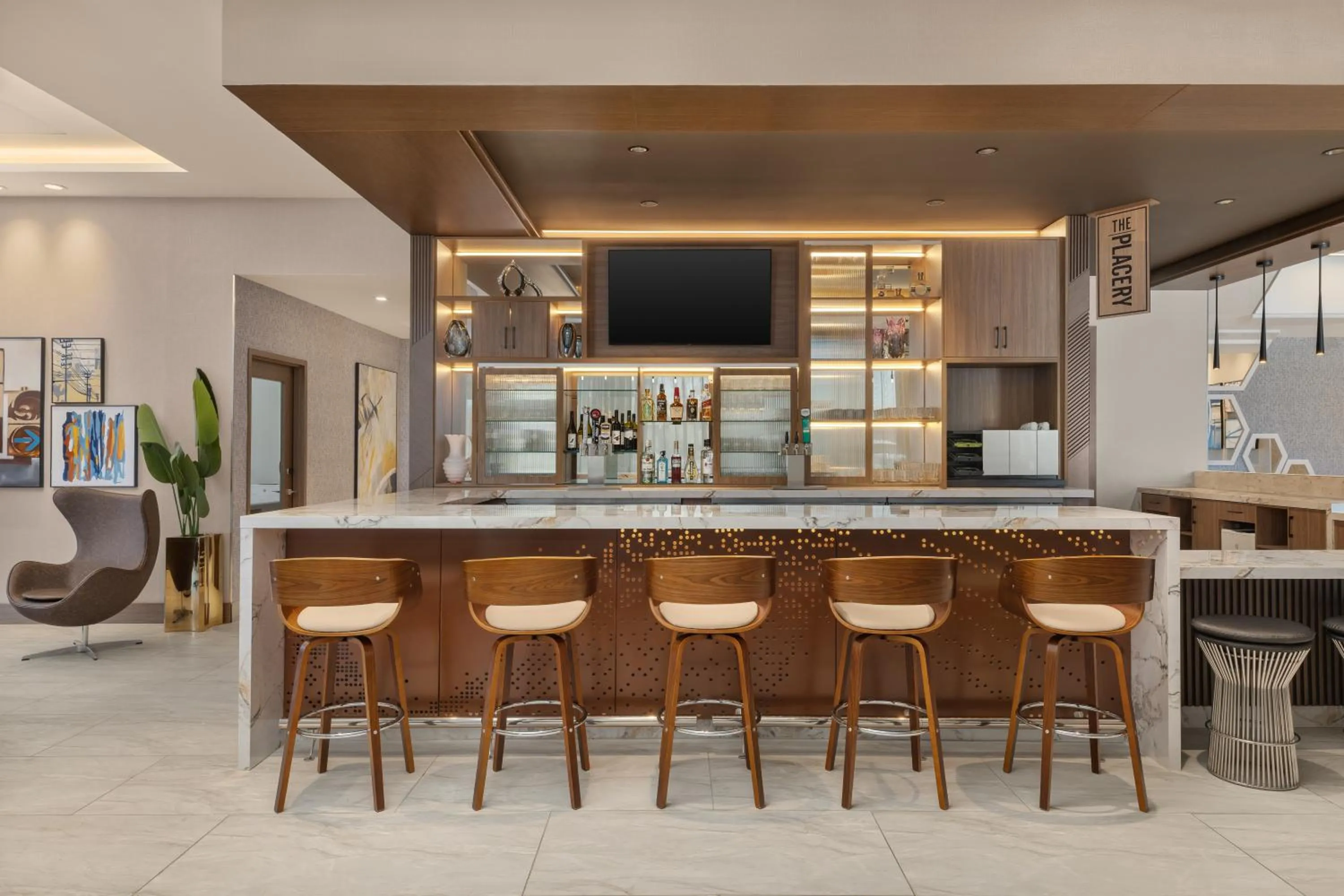Lounge or bar in Hyatt Place Windsor