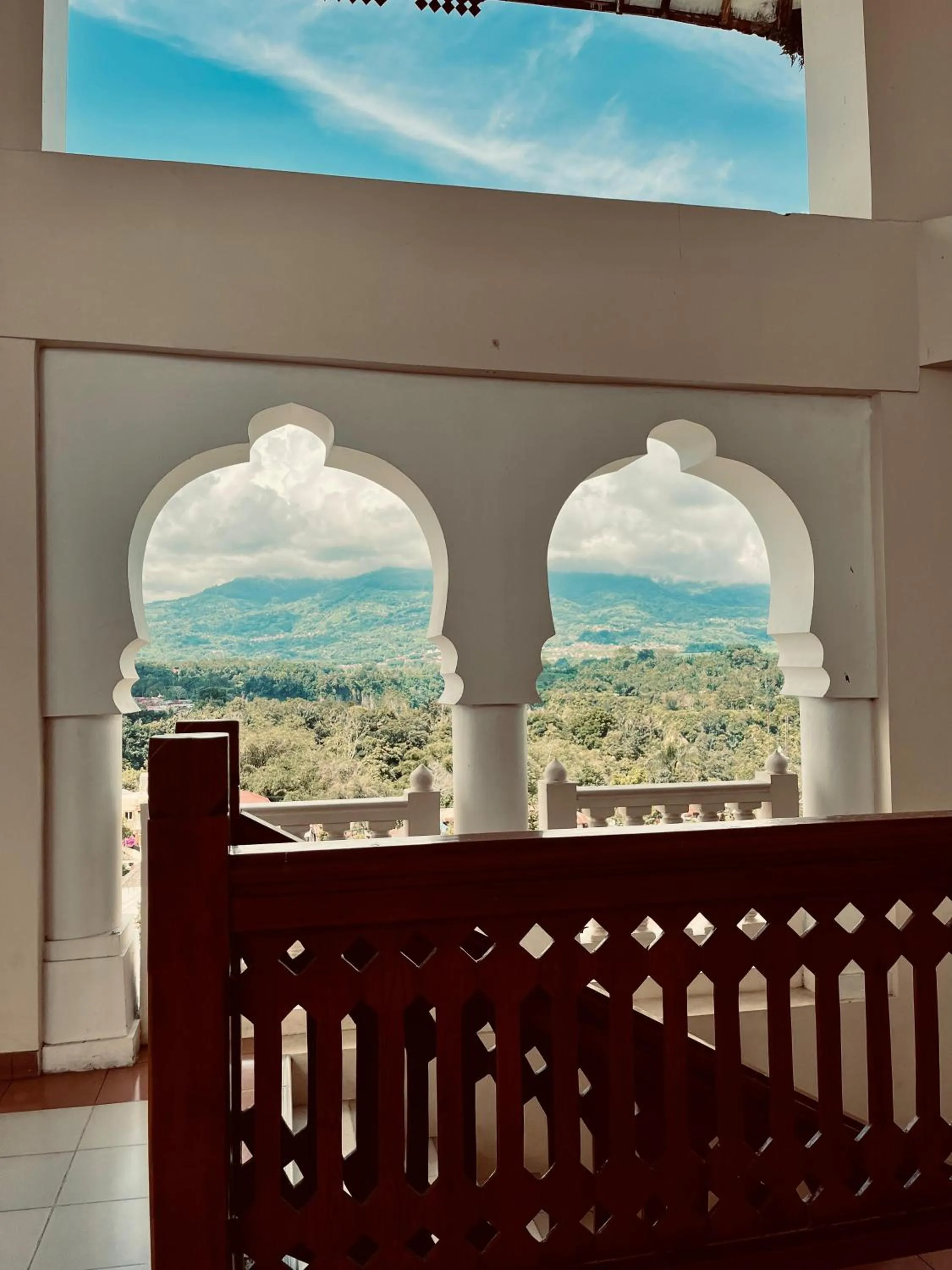 Monopoli Hotel Bukittinggi