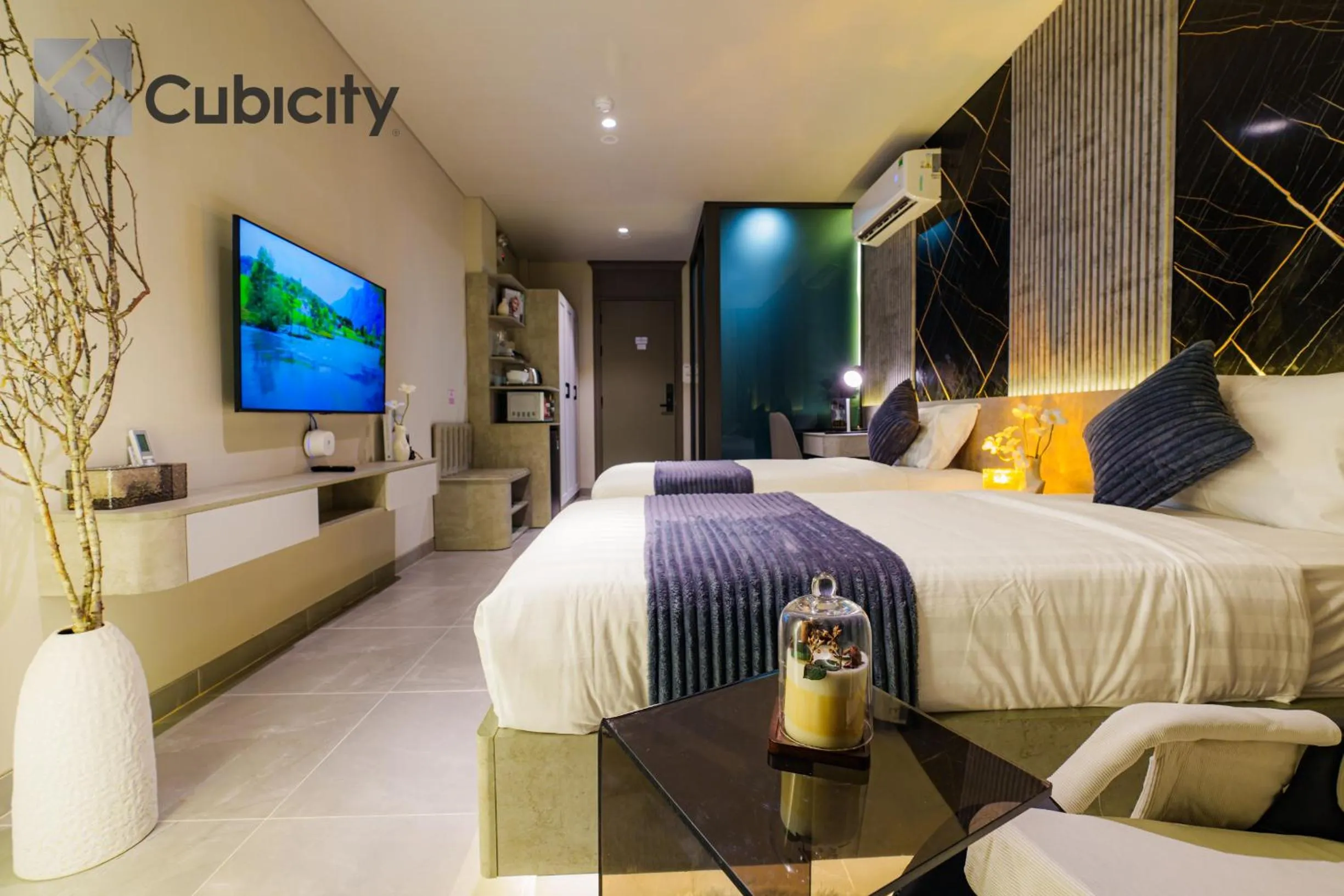 Bed in Cubicity Wall Street House