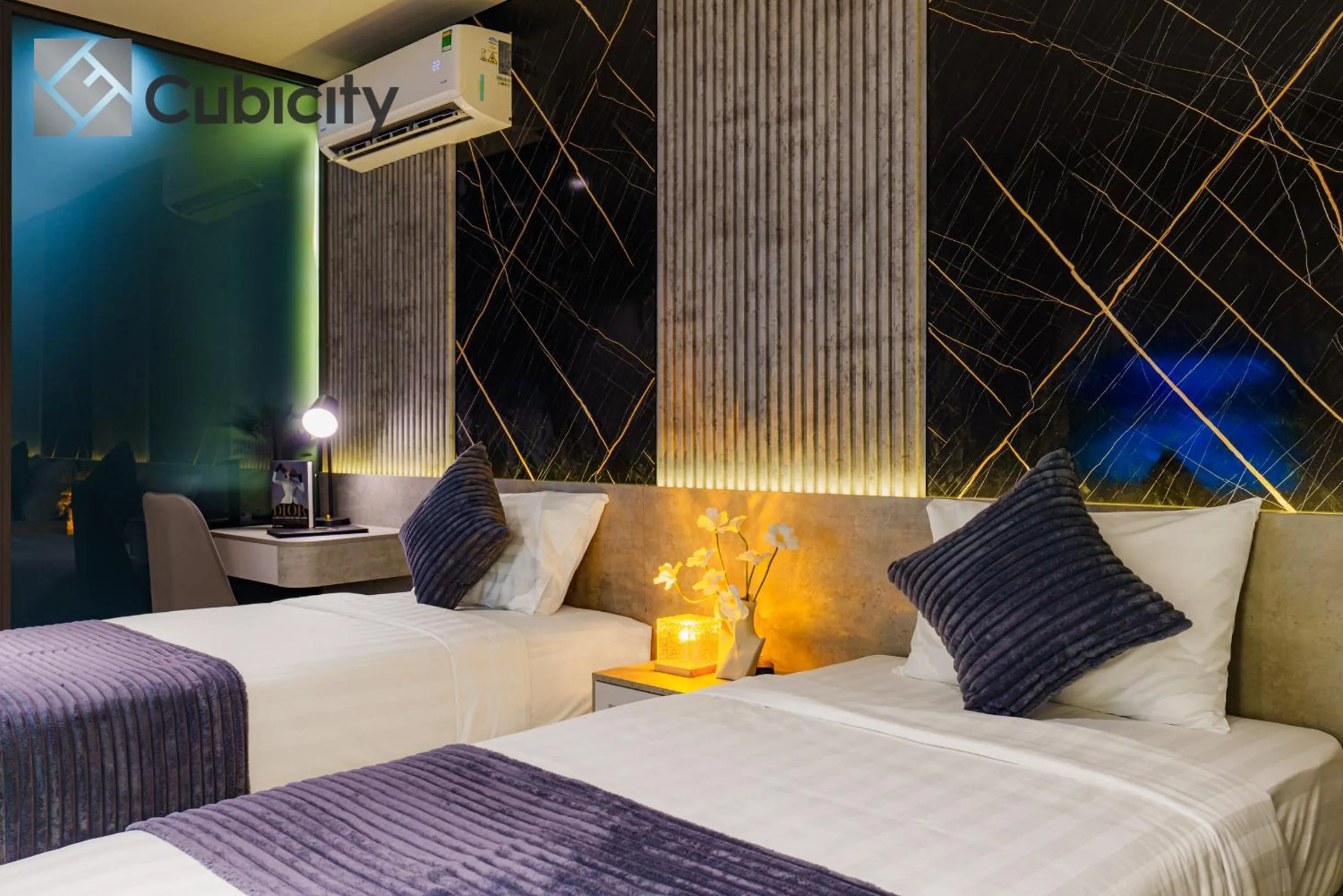 Bed in Cubicity Wall Street House