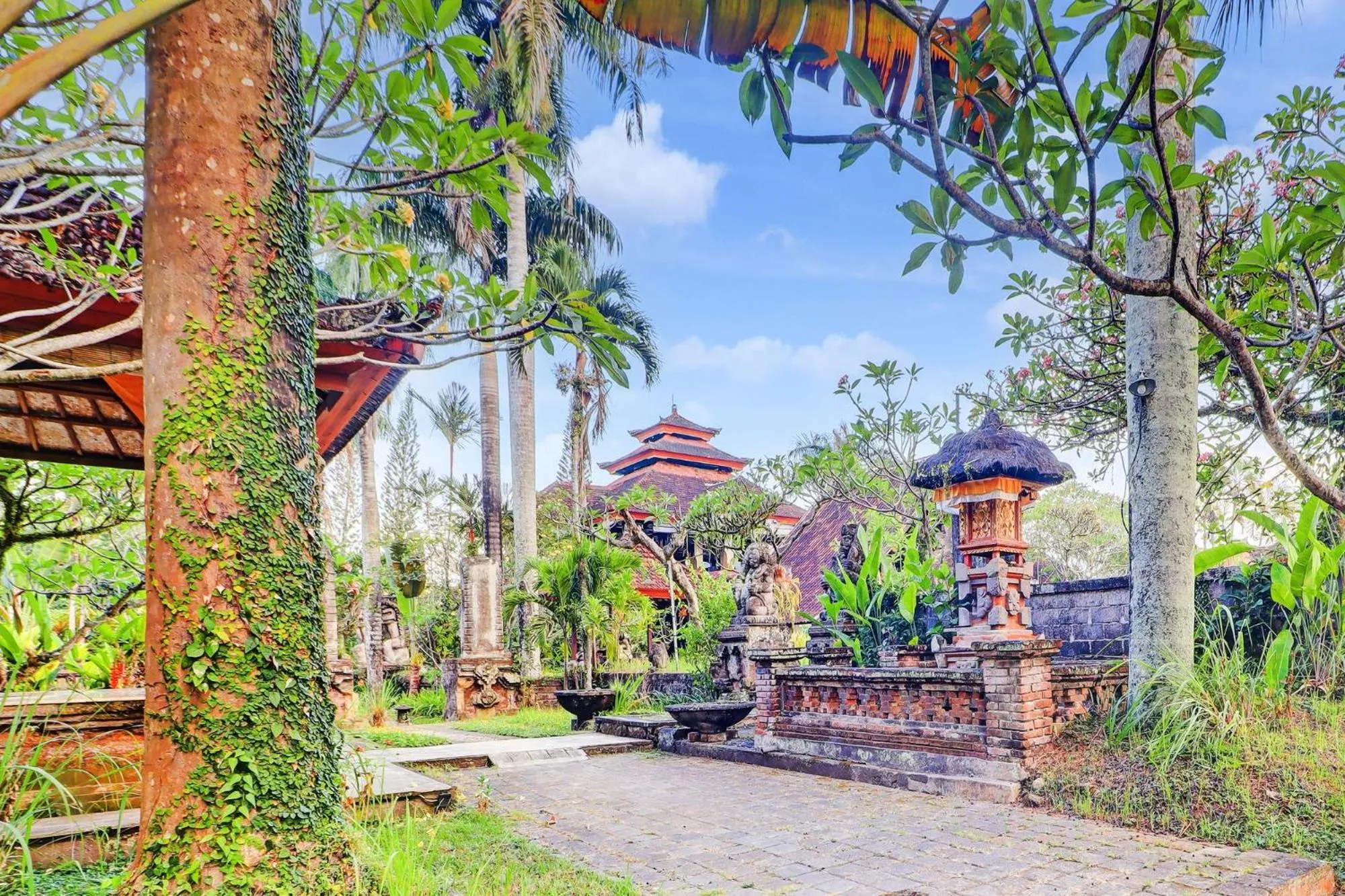 Area and facilities in Collection O Ubud Near Central Ubud Formerly Hotel Suly