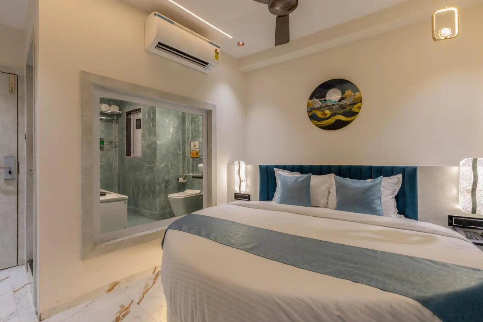 Bedroom, Bed in Hotel Windsor Castle