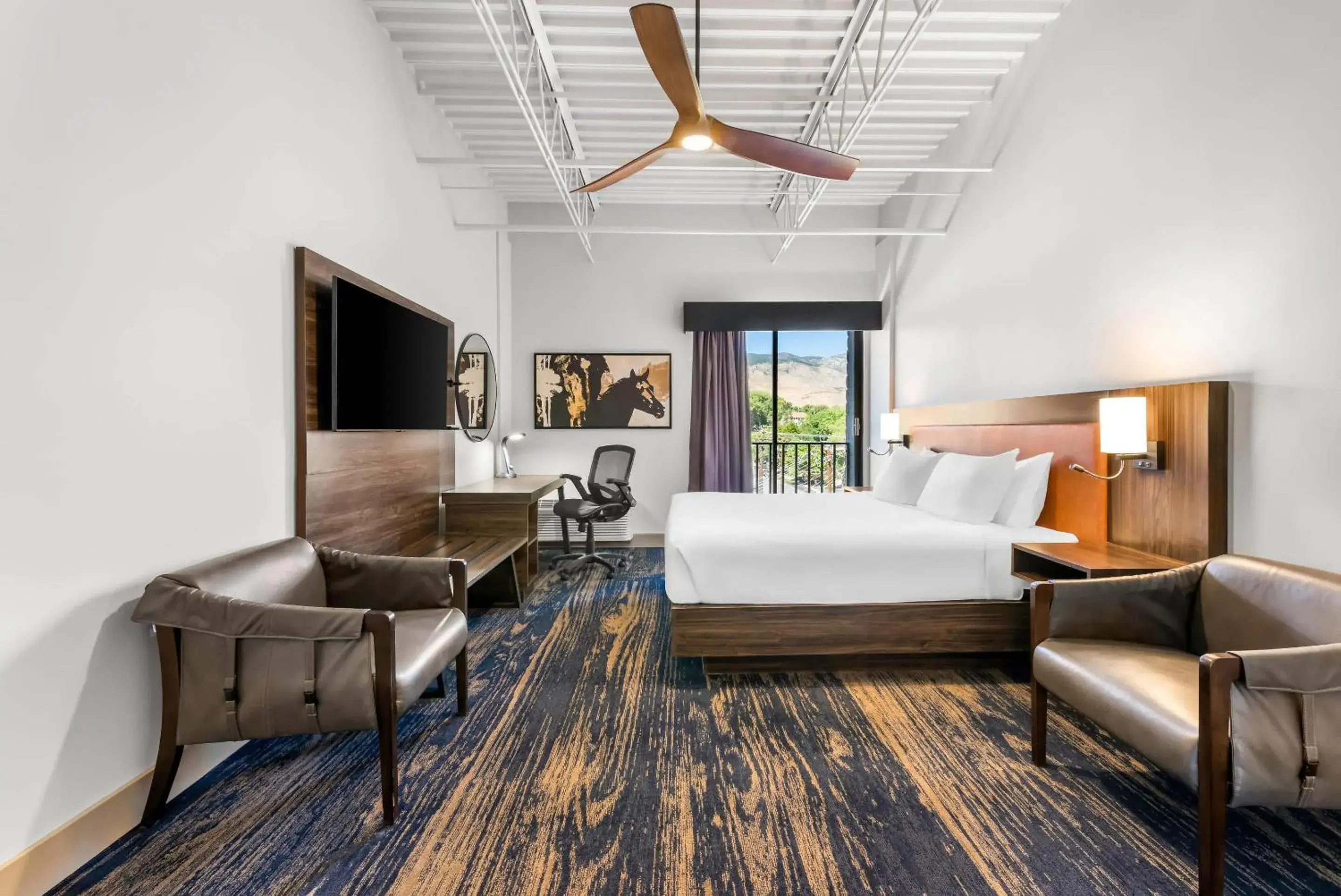 Superior King Room with Balcony - Top Floor in The Federal Hotel Downtown Carson City, an Ascend Collection Hotel Superior King Room with Balcony - Top Floor in The Federal Hotel Downtown Carson City, an Ascend Collection Hotel